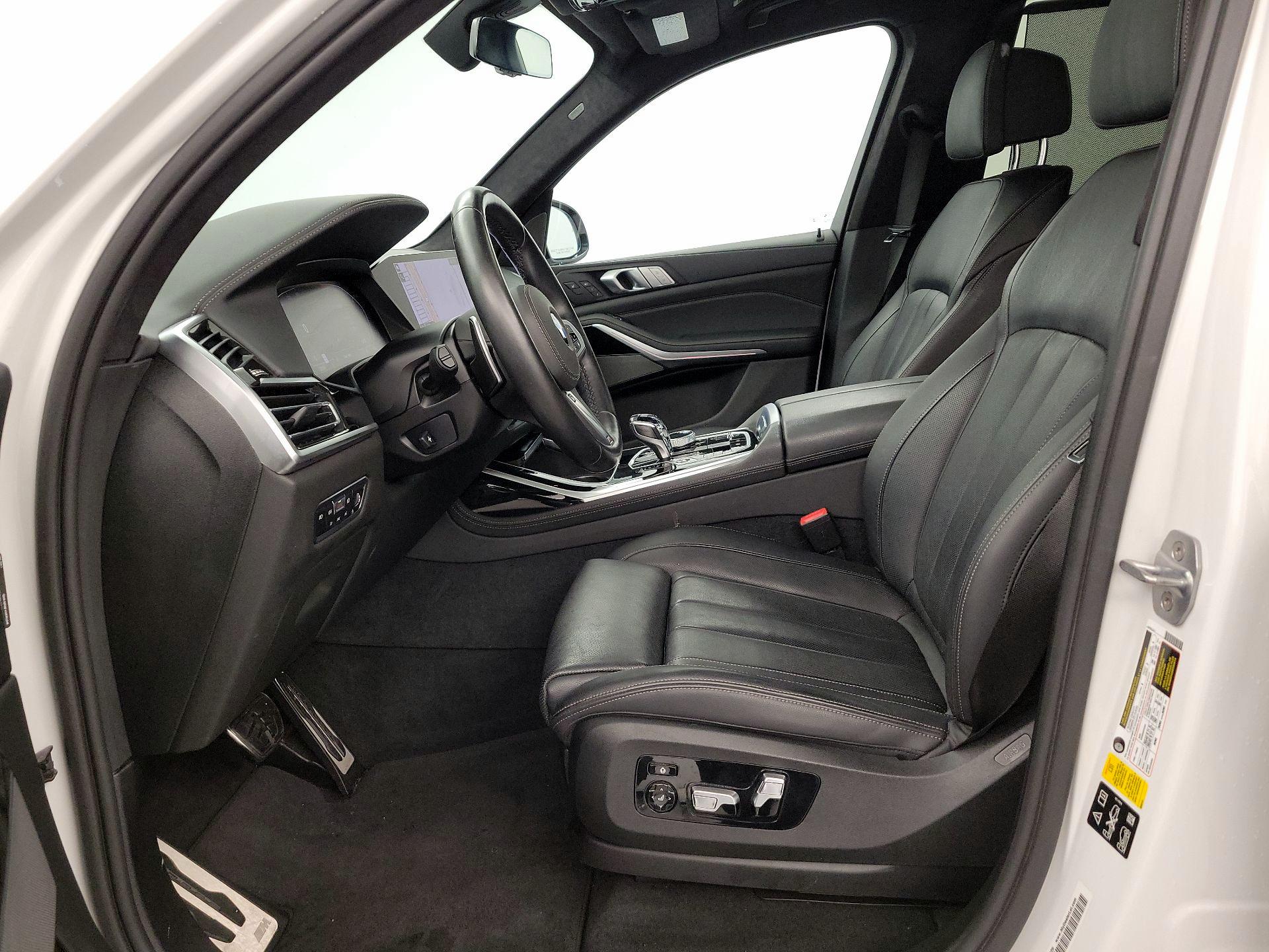 Thumbnail: 2019 BMW X7 - 11