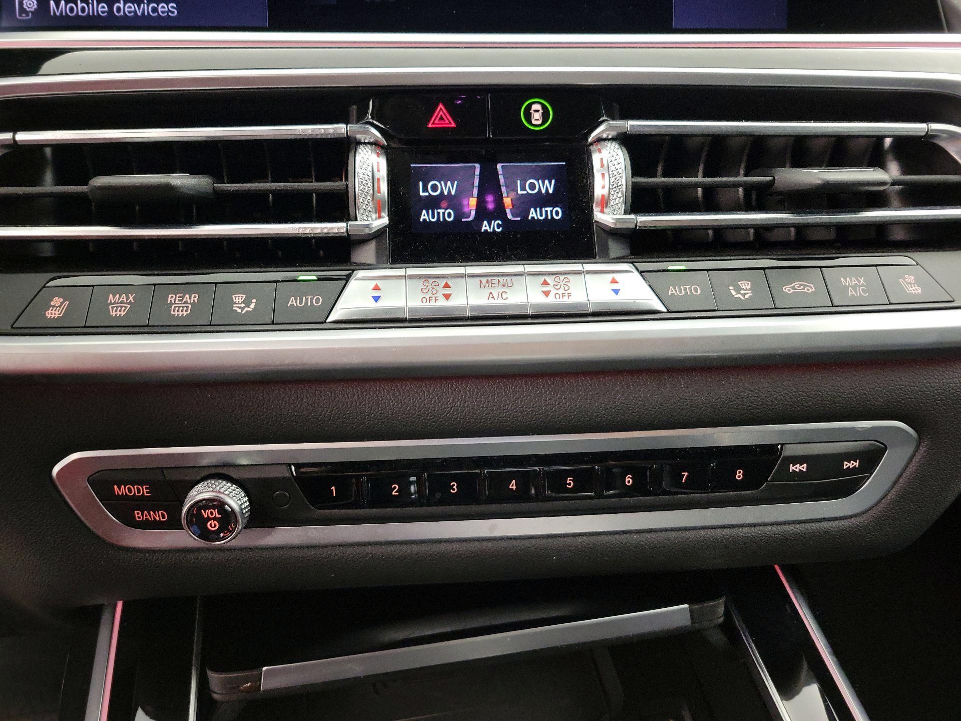 Thumbnail: 2019 BMW X7 - 17