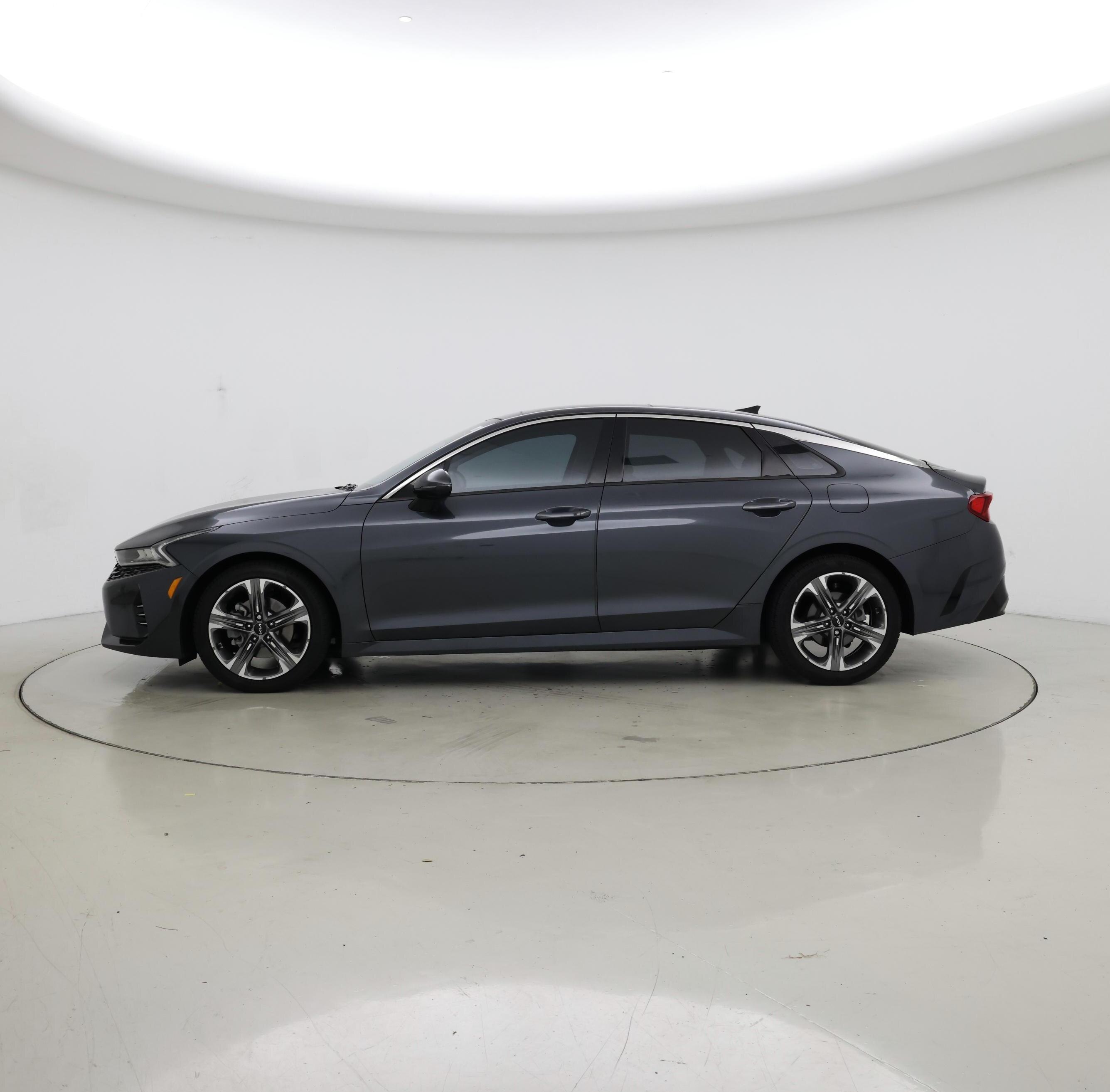 Thumbnail: 2022 Kia K5 - 3