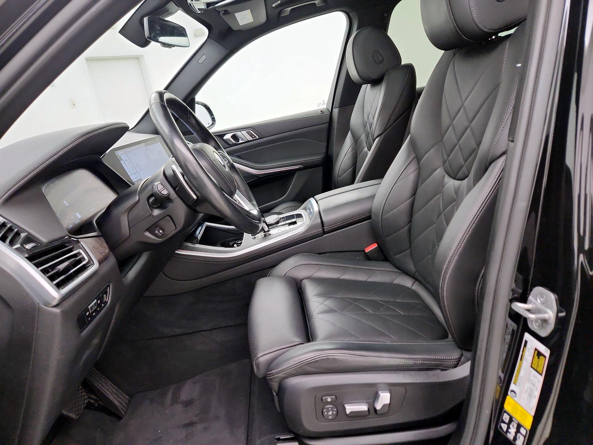 Thumbnail: 2023 BMW X5 - 11