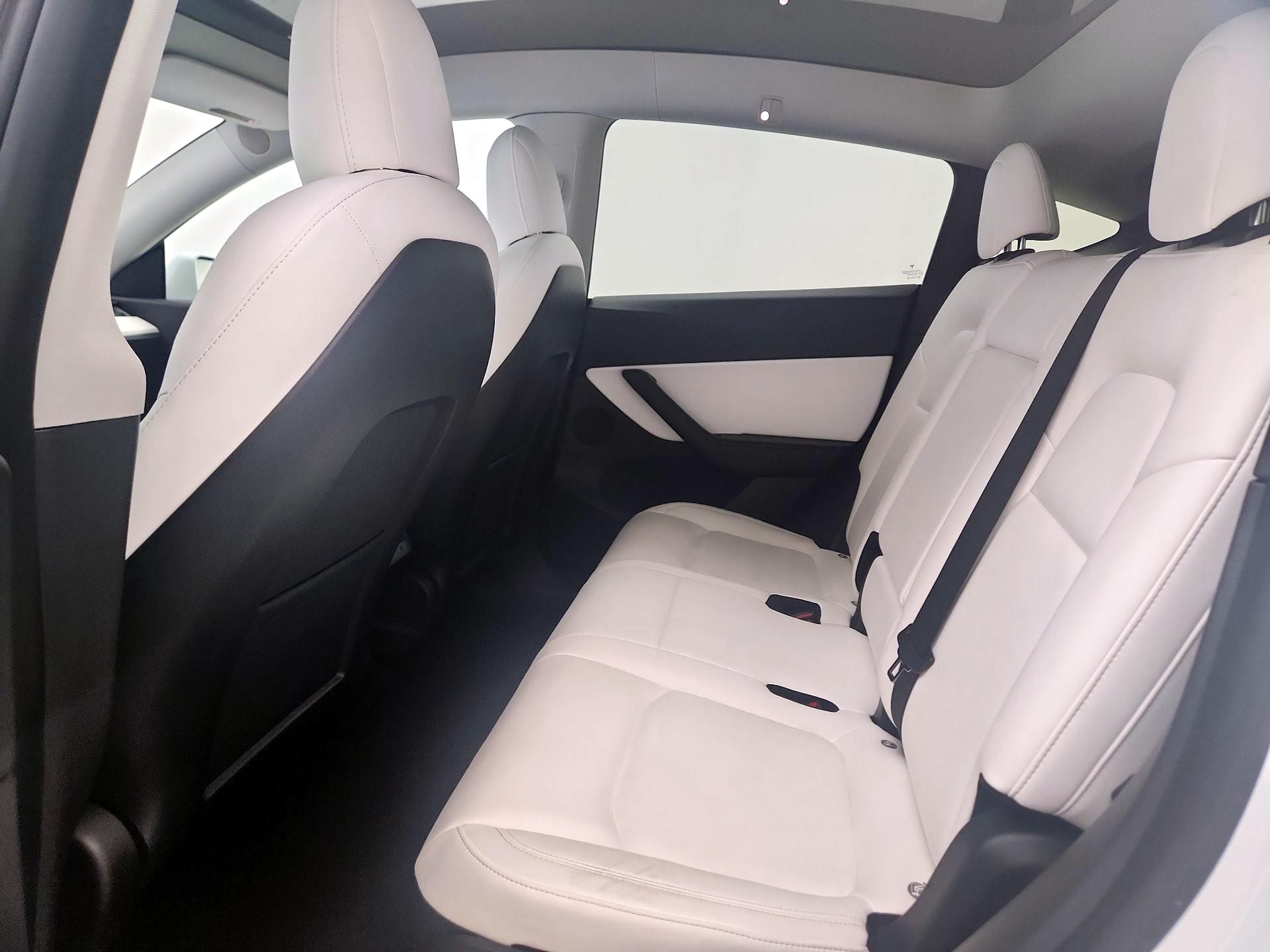 Thumbnail: 2022 Tesla Model Y - 19