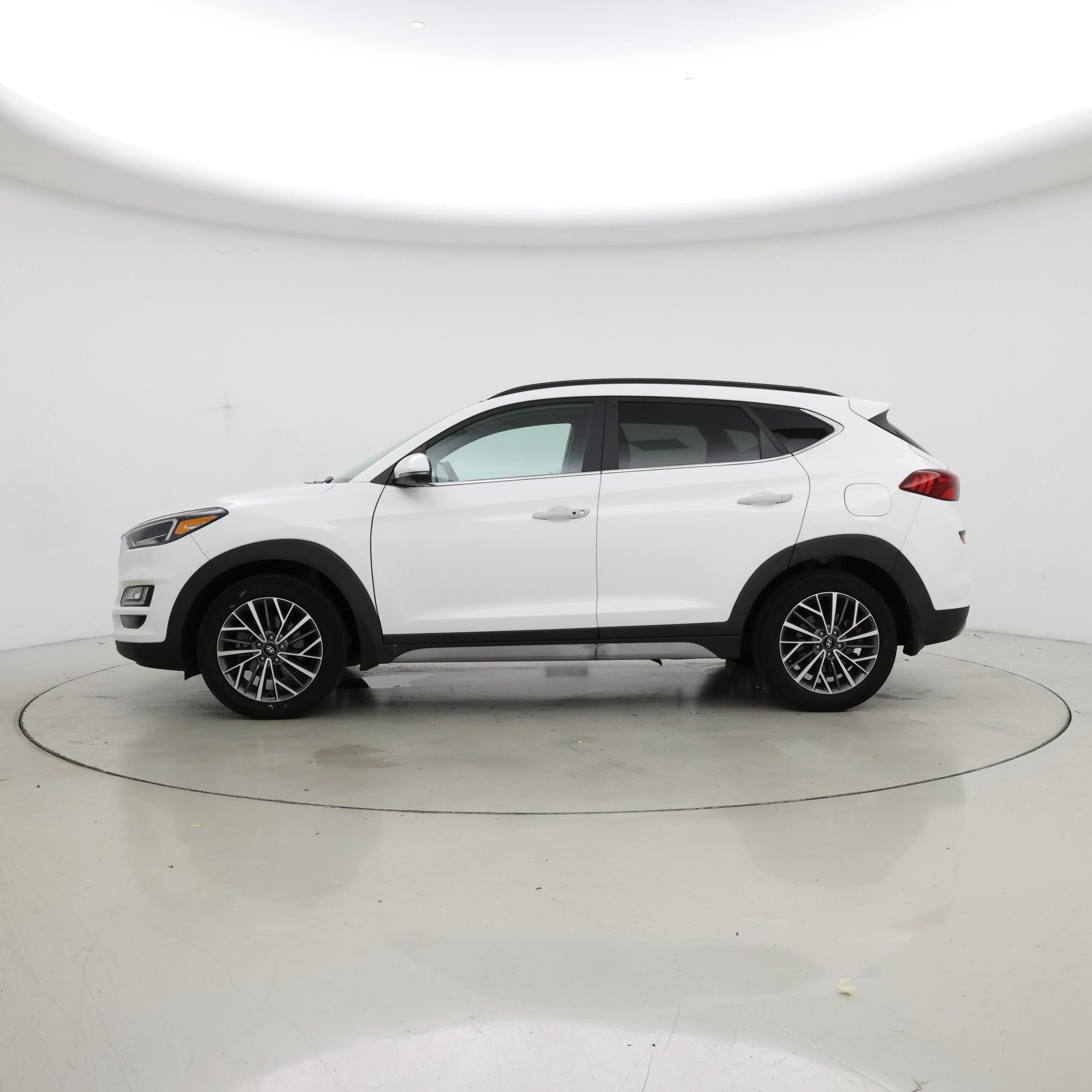 Thumbnail: 2021 Hyundai Tucson - 3