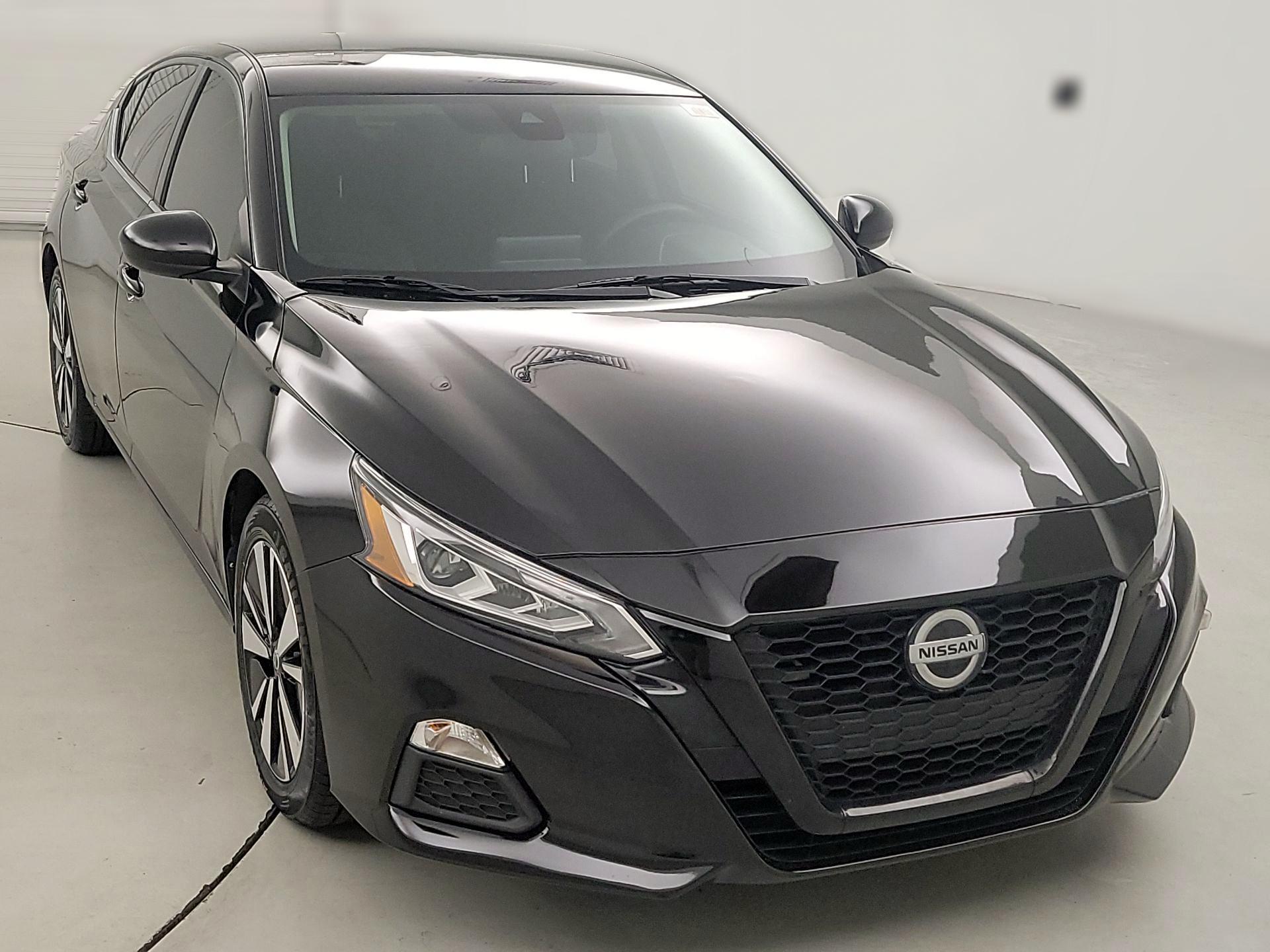 Thumbnail: 2022 Nissan Altima - 1
