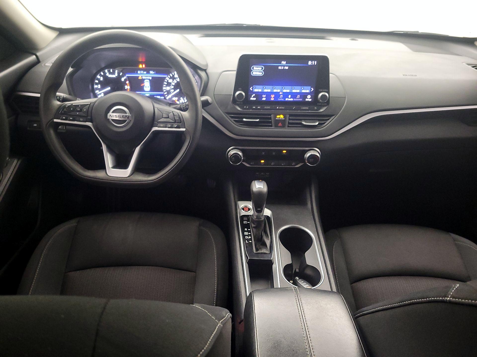 Thumbnail: 2022 Nissan Altima - 8