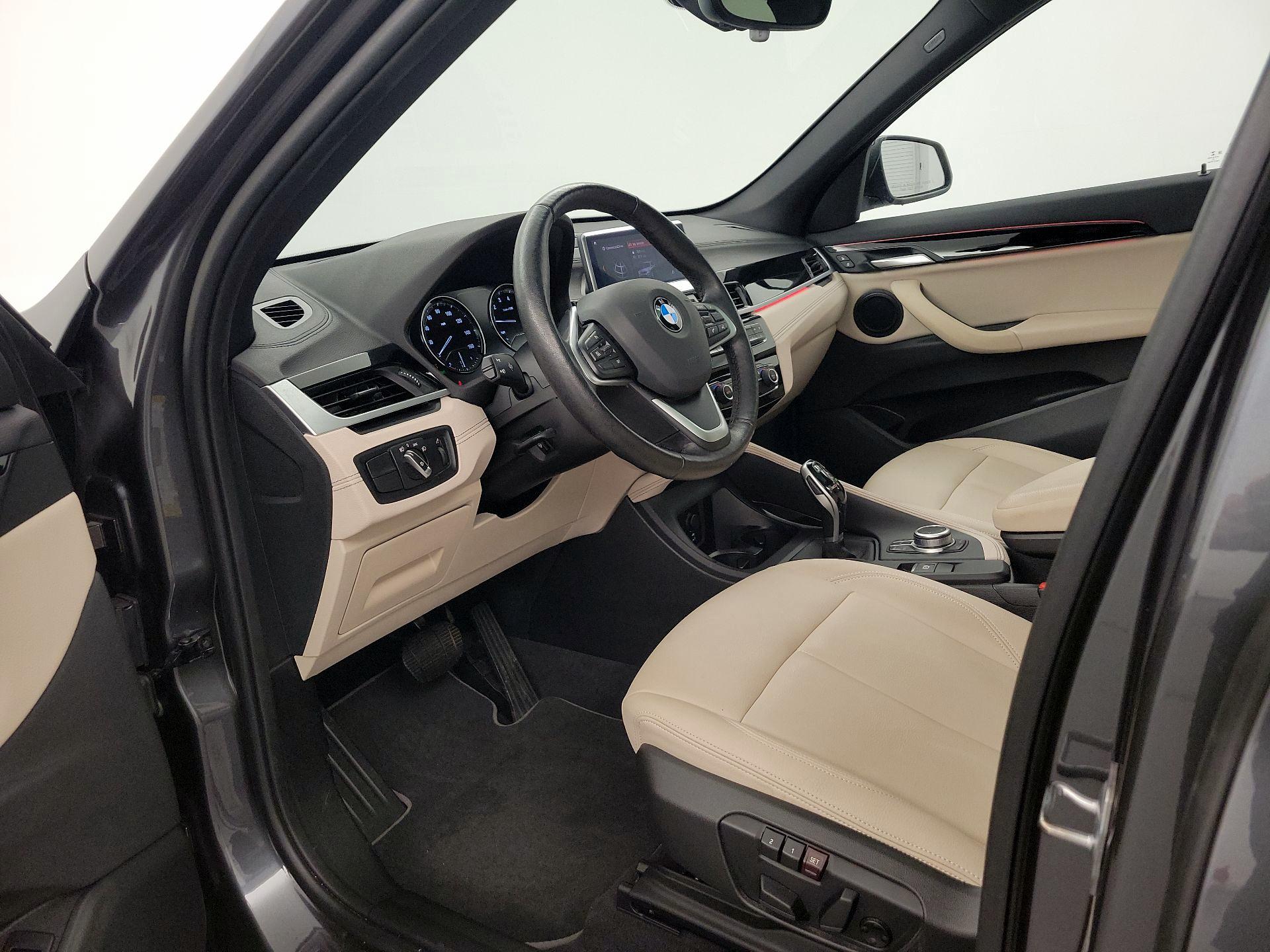 Thumbnail: 2022 BMW X1 - 11