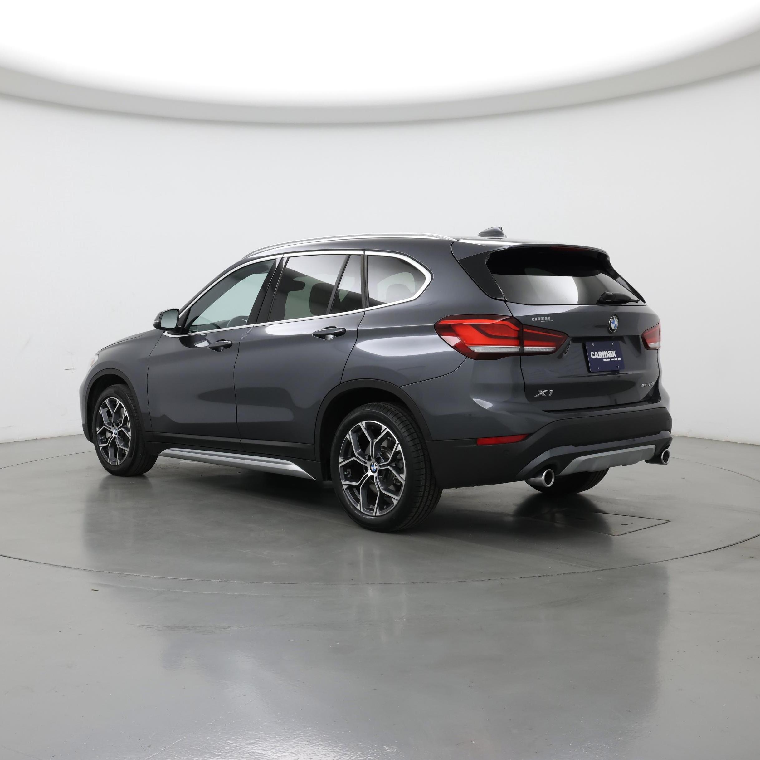 Thumbnail: 2022 BMW X1 - 2
