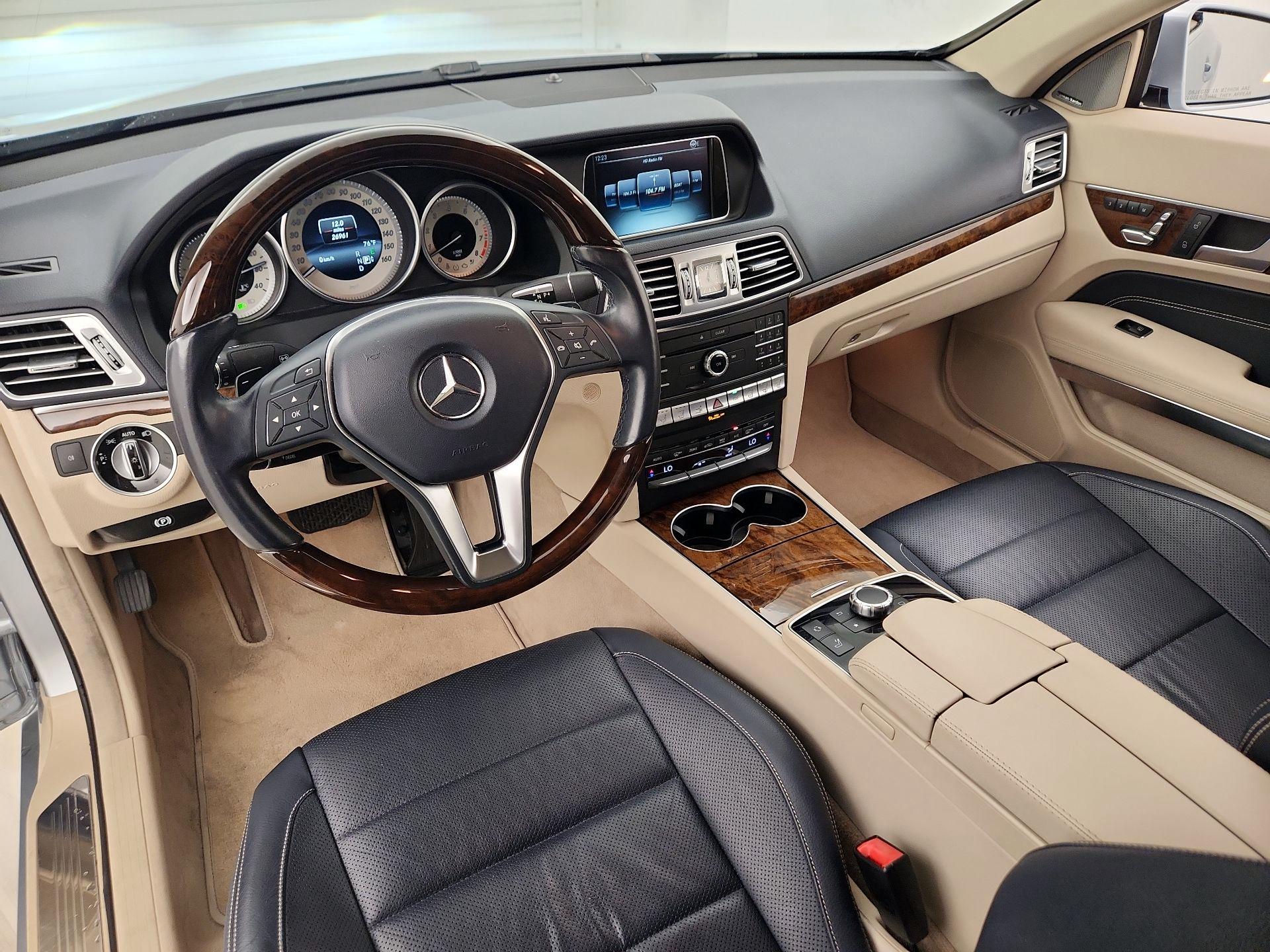 Thumbnail: 2016 Mercedes-Benz E-Class - 9