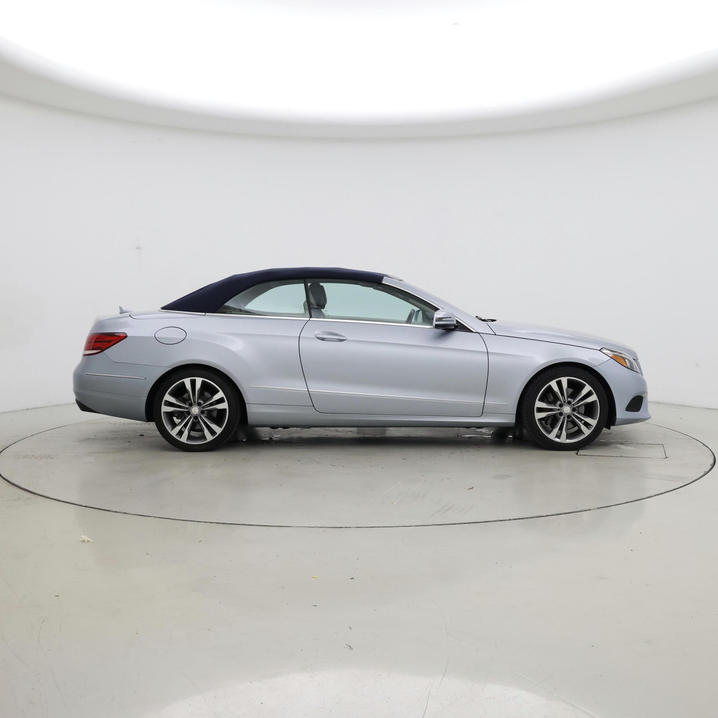 Thumbnail: 2016 Mercedes-Benz E-Class - 7