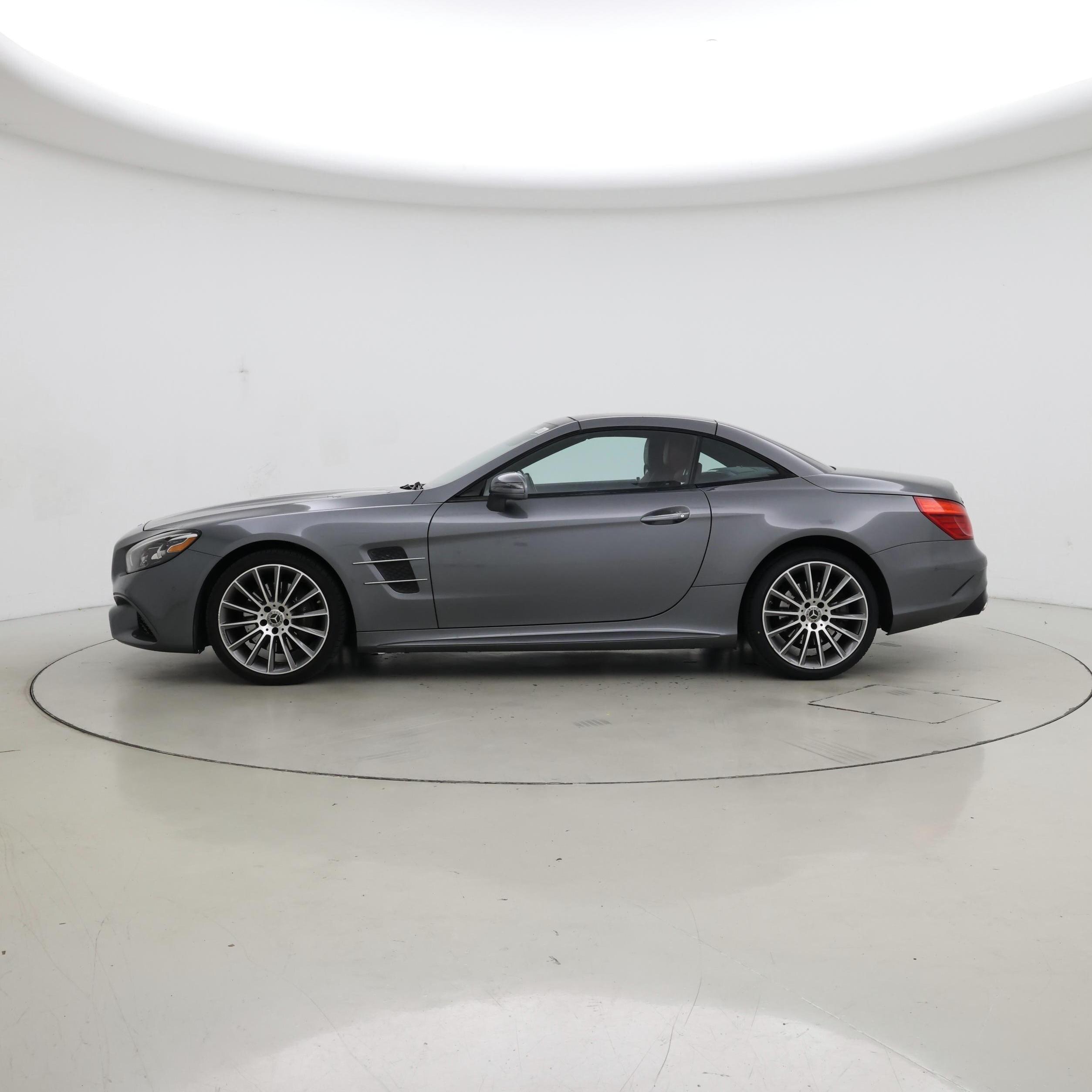 Thumbnail: 2018 Mercedes-Benz SL-Class - 3