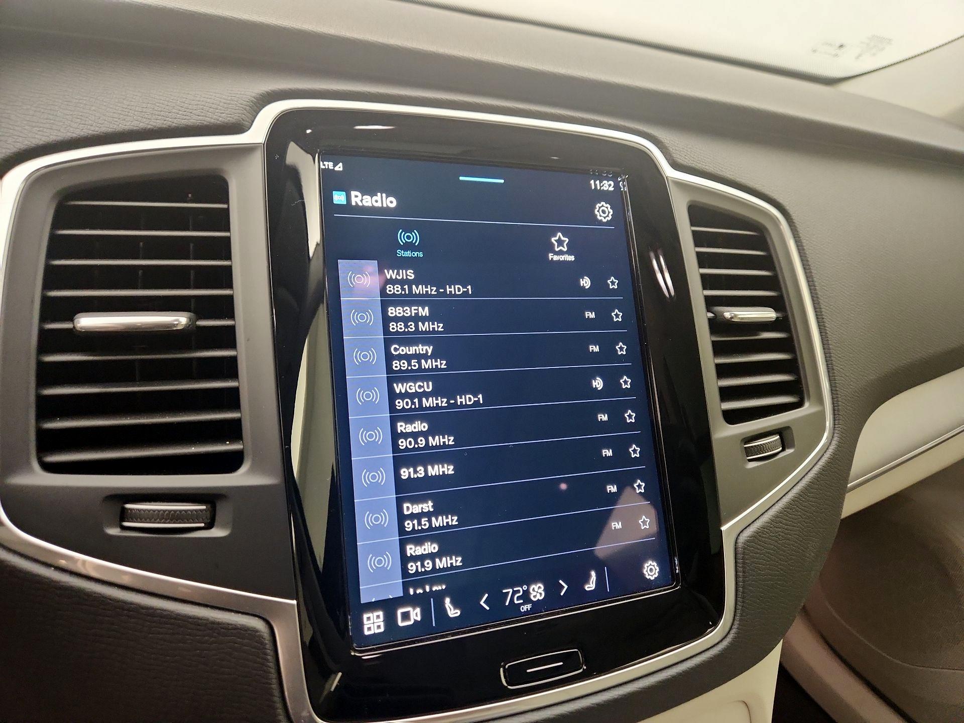 Thumbnail: 2025 Volvo XC90 - 15