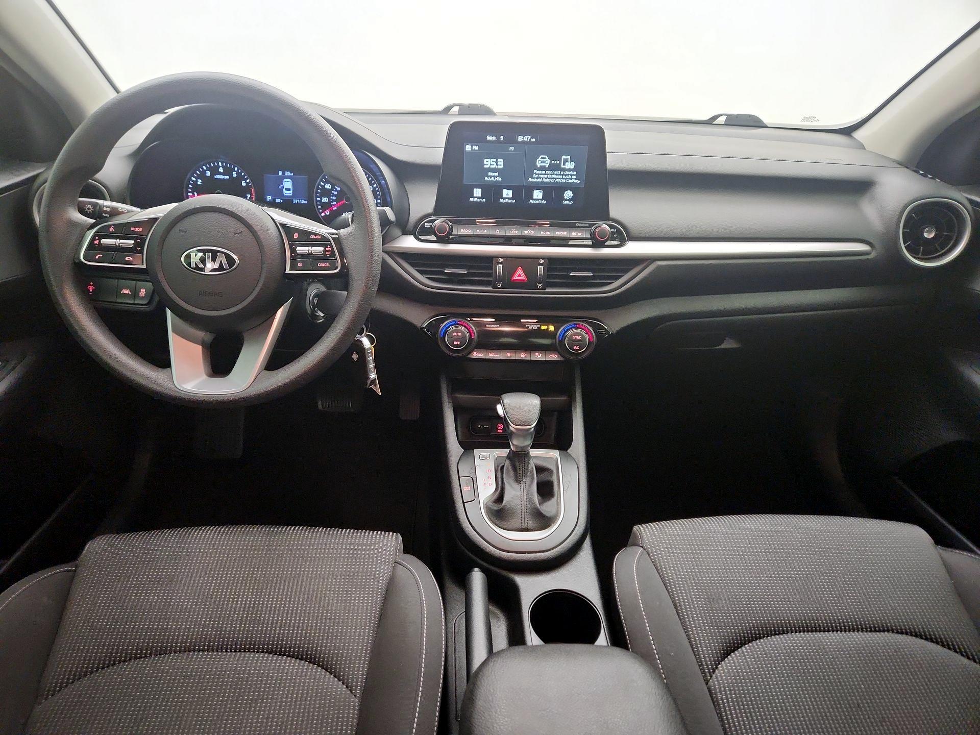 Thumbnail: 2019 Kia Forte - 8