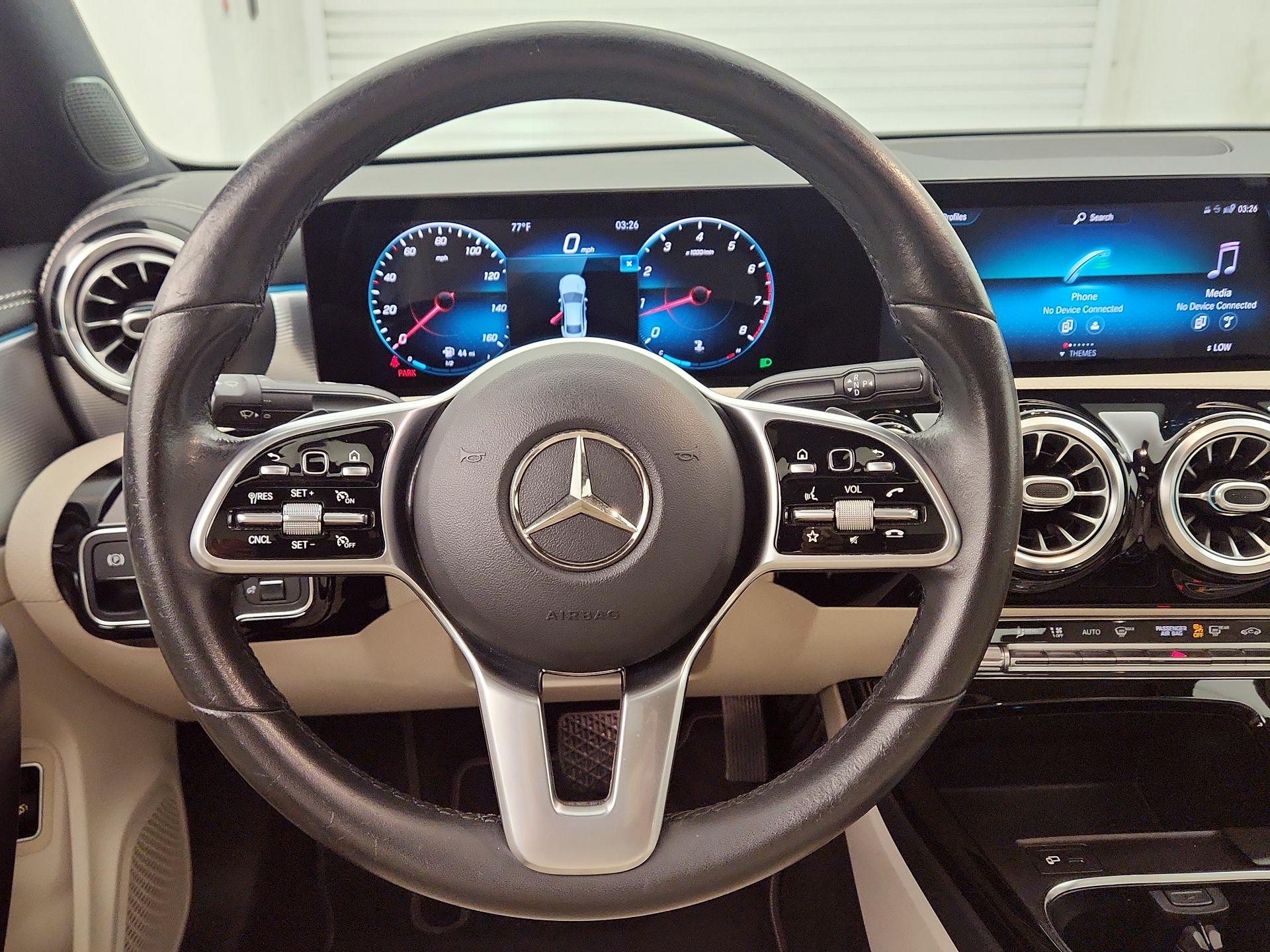 Thumbnail: 2021 Mercedes-Benz CLA - 10