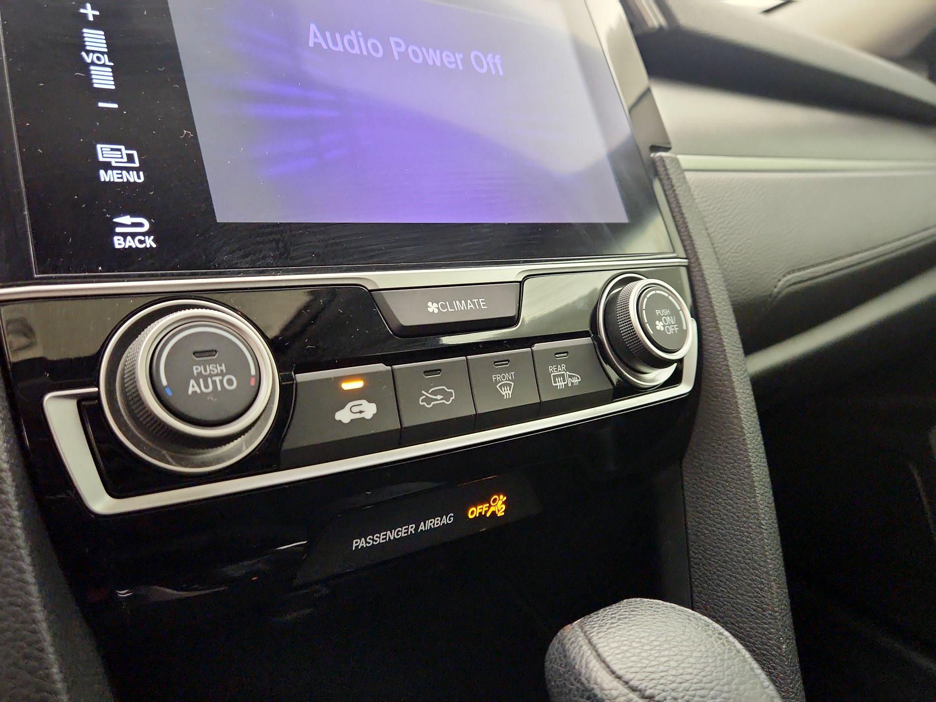 Thumbnail: 2016 Honda Civic - 16