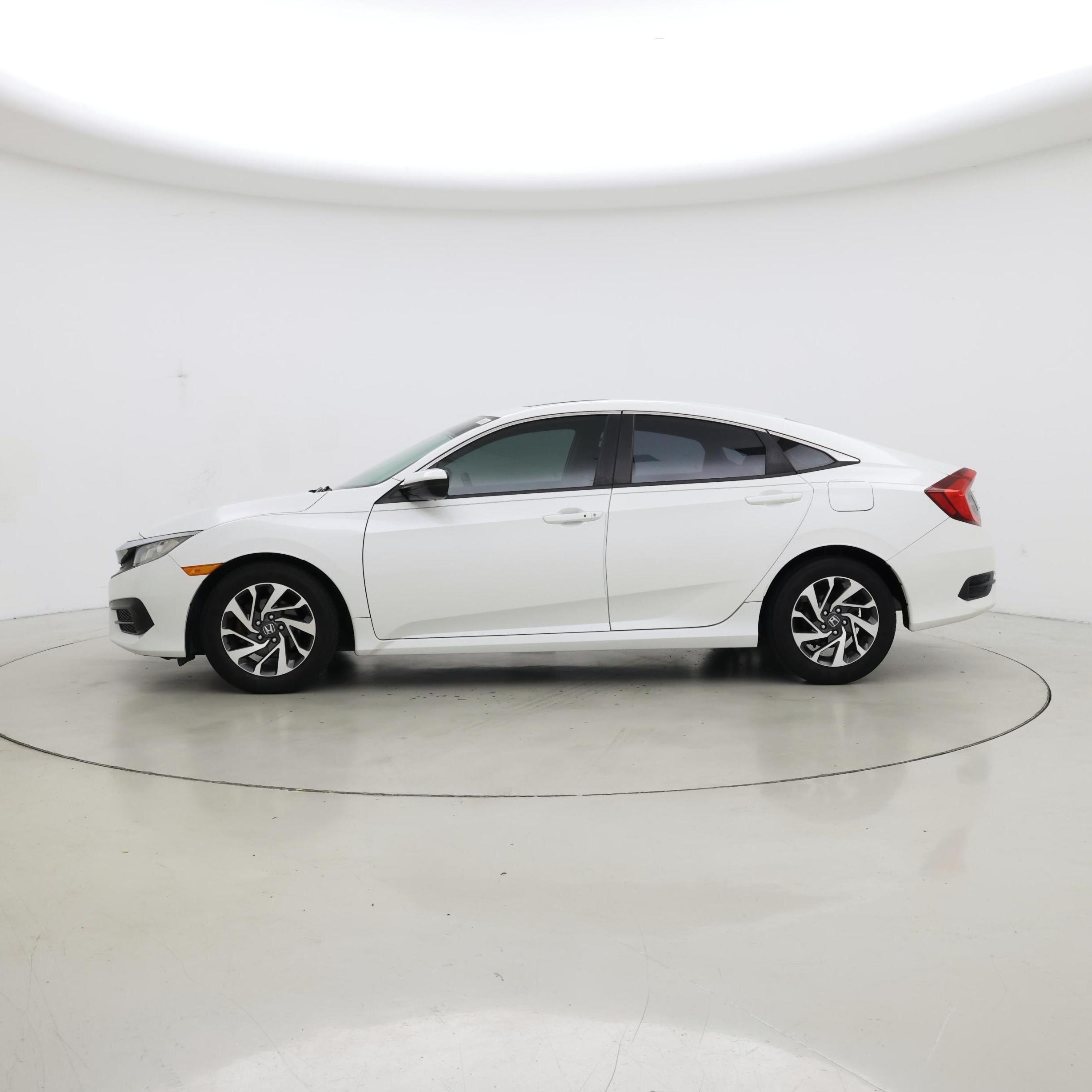 Thumbnail: 2016 Honda Civic - 3