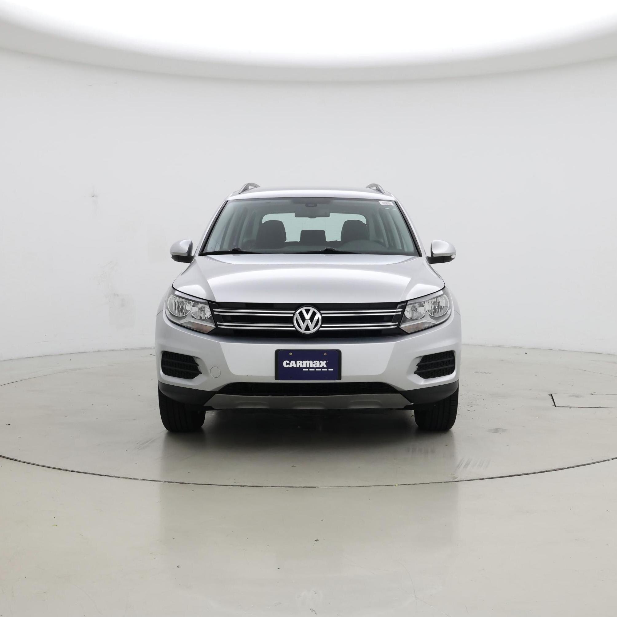 Thumbnail: 2017 Volkswagen Tiguan - 5