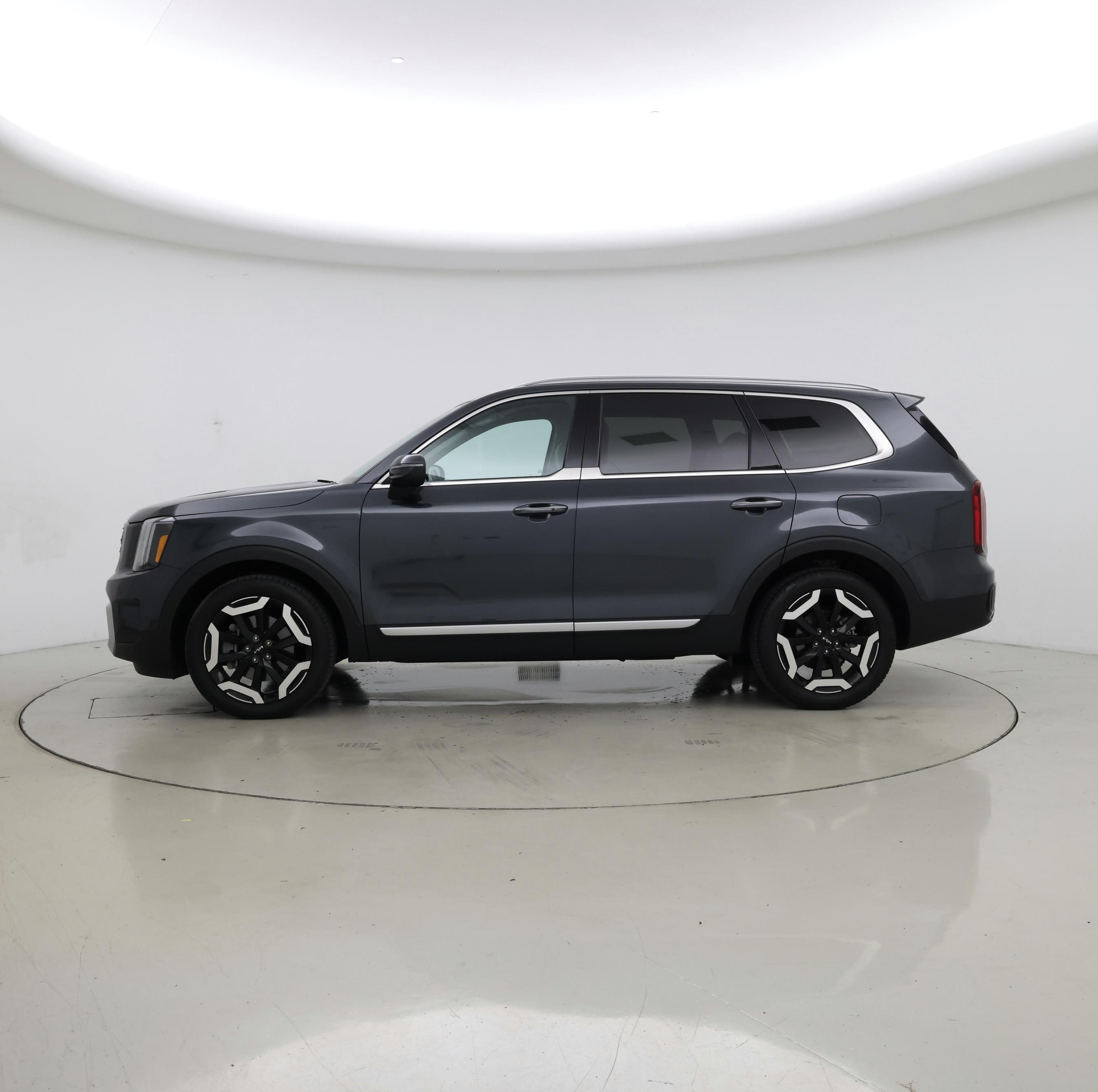 Thumbnail: 2024 Kia Telluride - 3