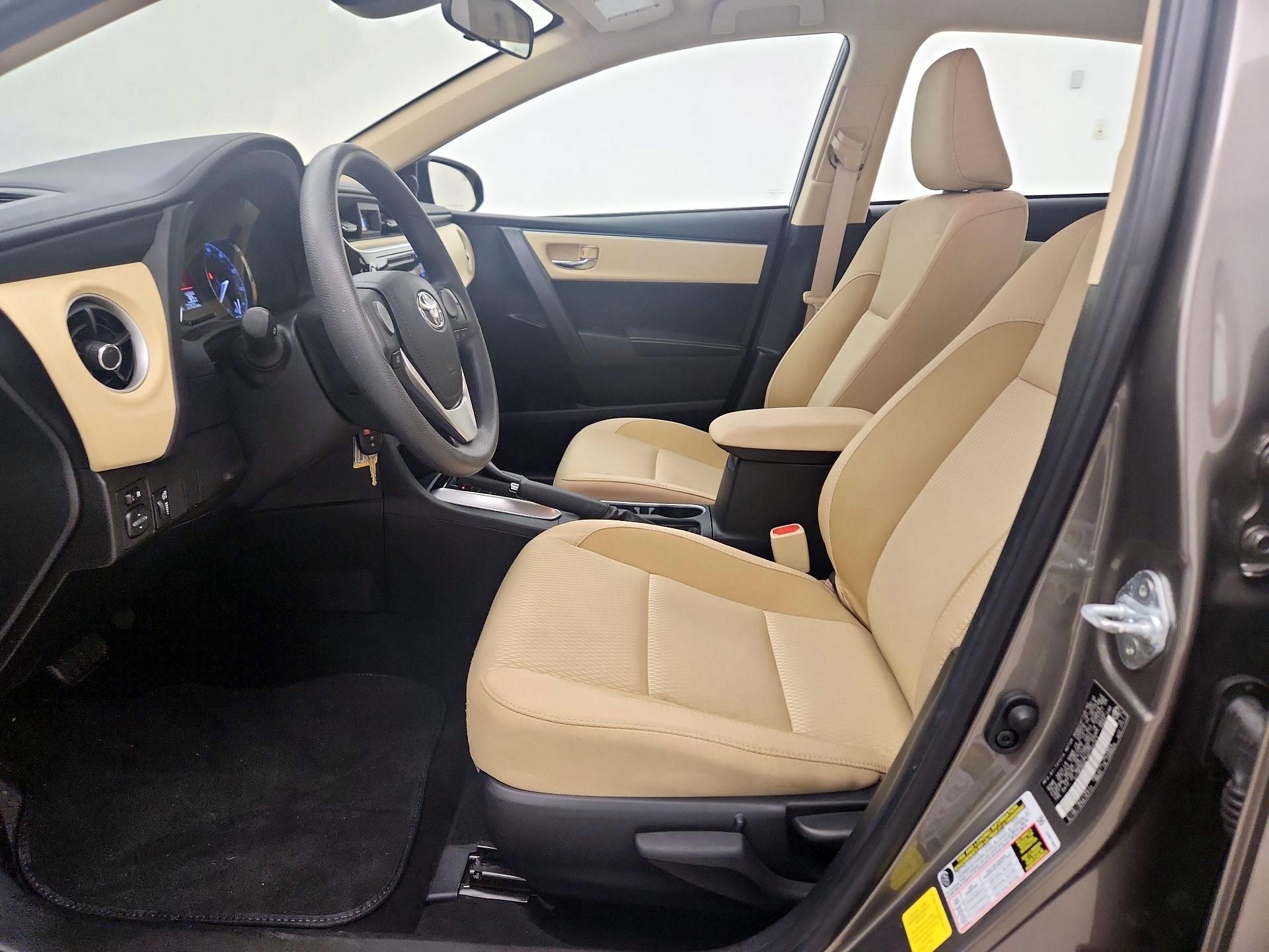 Thumbnail: 2017 Toyota Corolla - 11