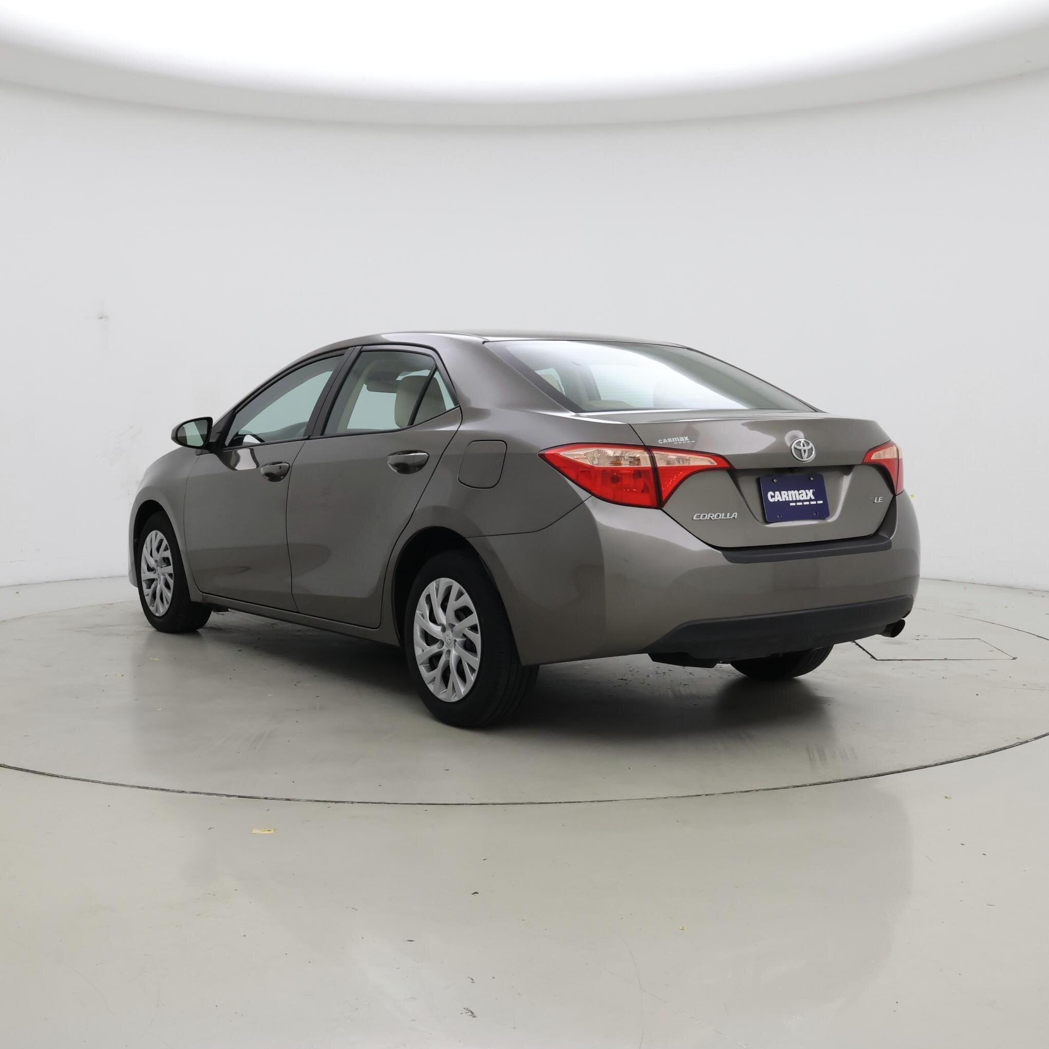 Thumbnail: 2017 Toyota Corolla - 2