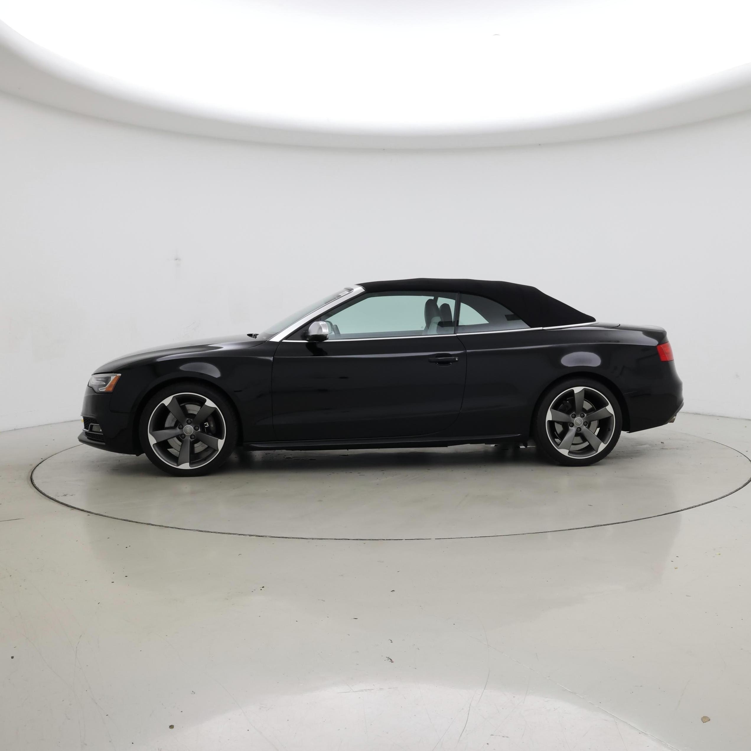Thumbnail: 2016 Audi S5 - 3