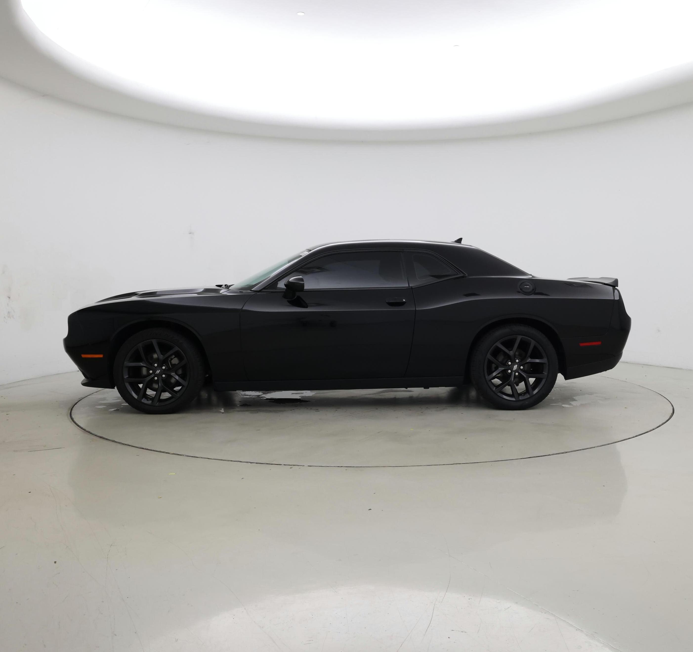 Thumbnail: 2022 Dodge Challenger - 3