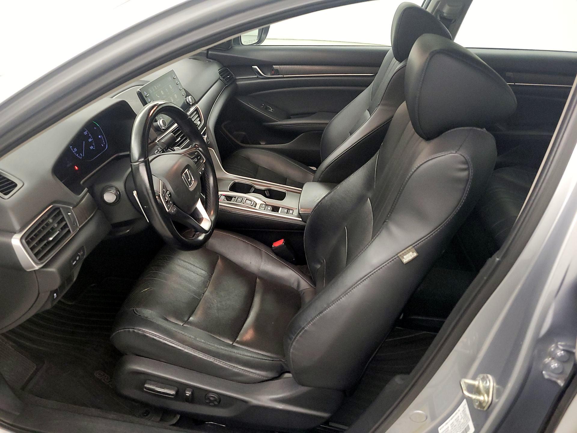 Thumbnail: 2018 Honda Accord - 9