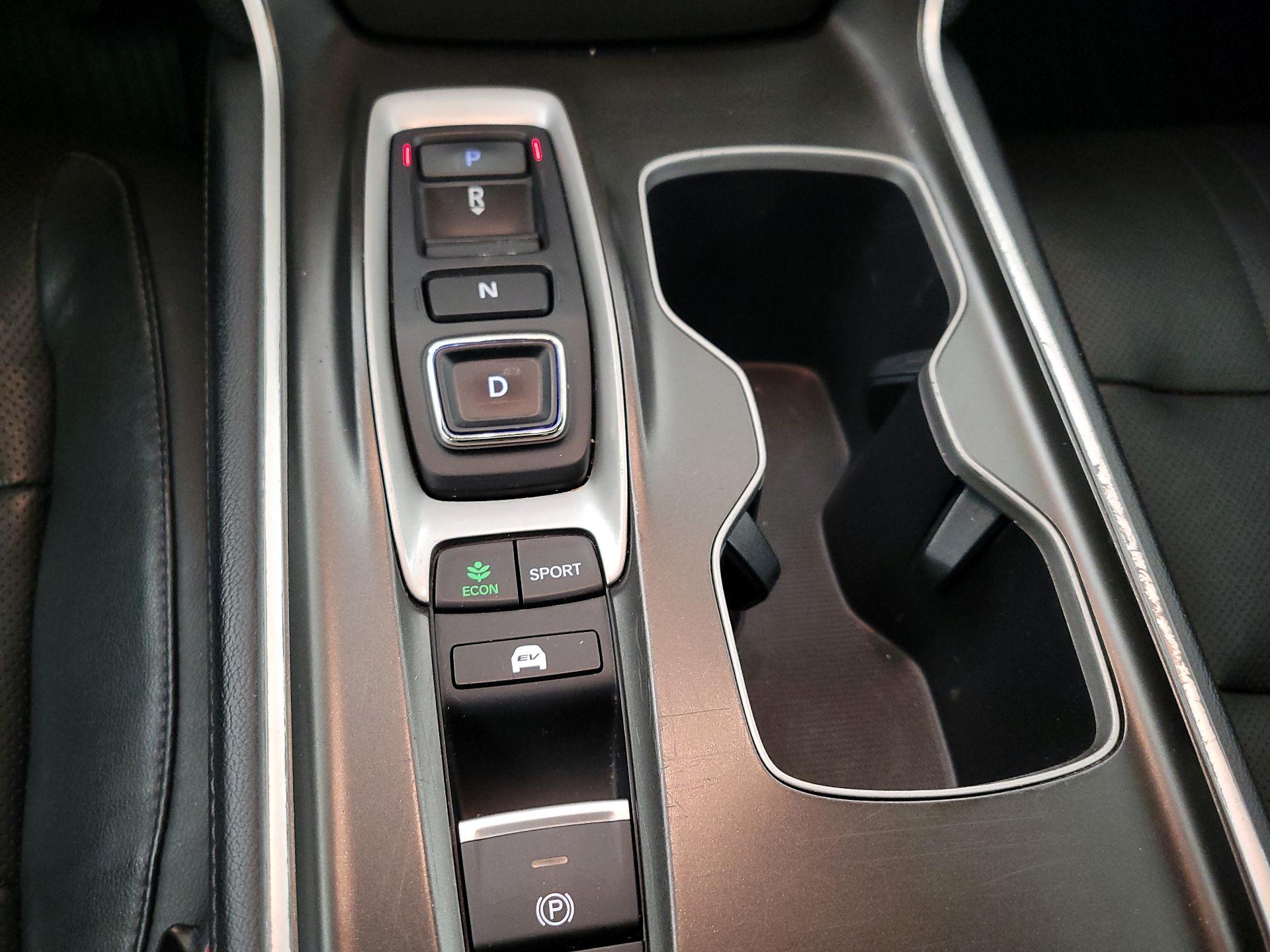 Thumbnail: 2018 Honda Accord - 15