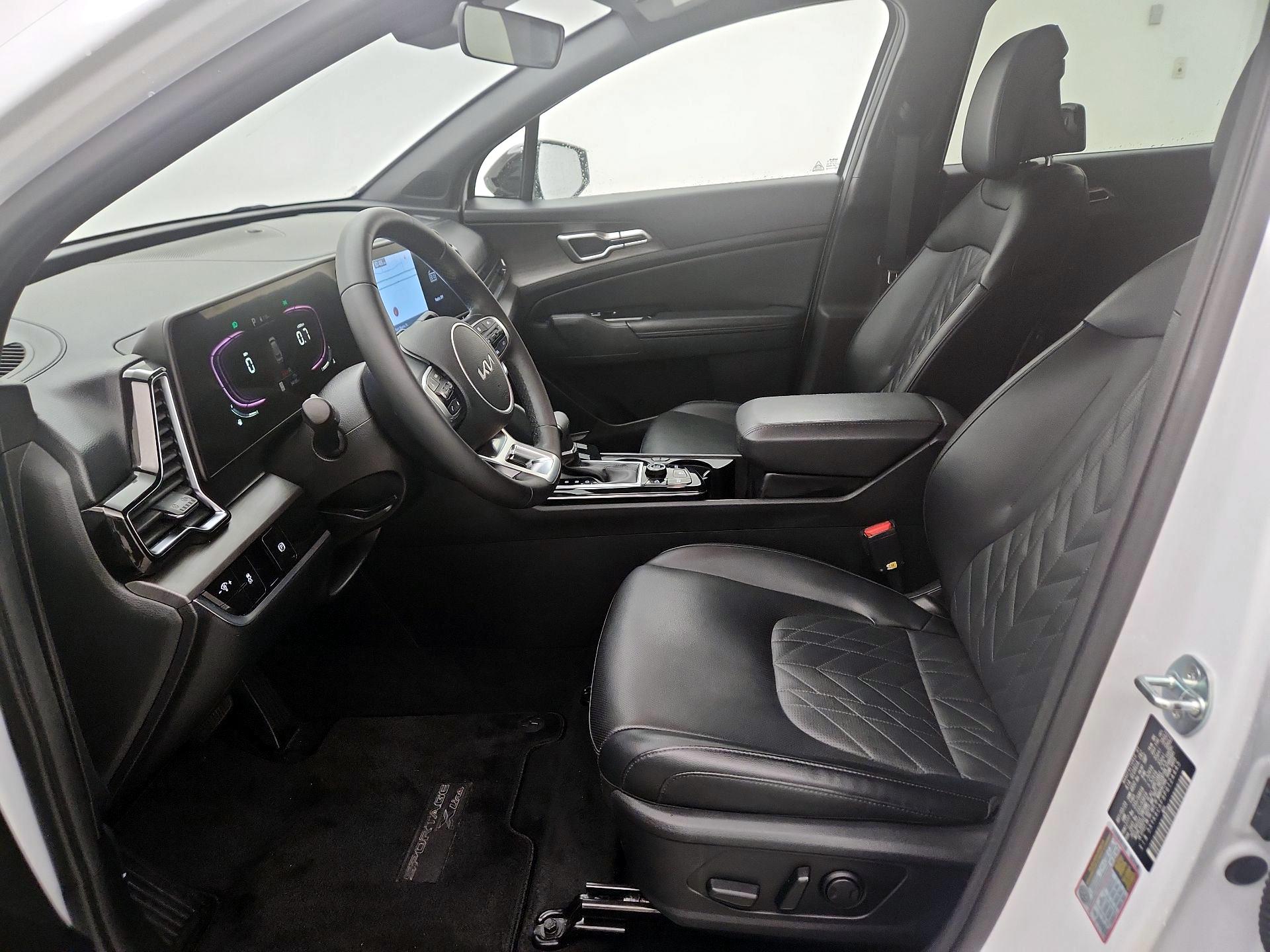 Thumbnail: 2023 Kia Sportage - 11