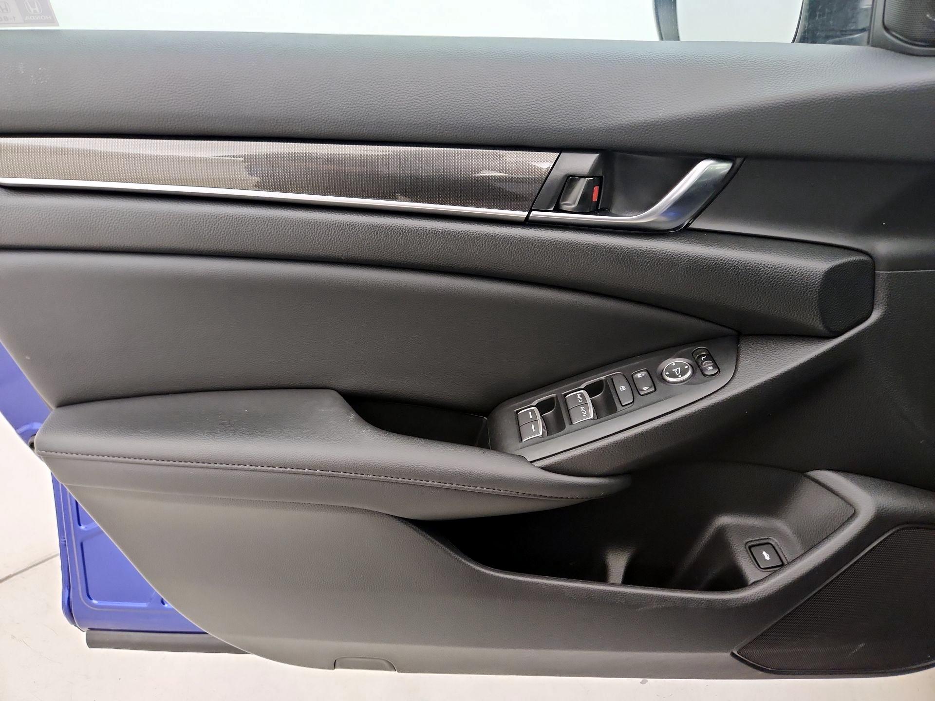 Thumbnail: 2022 Honda Accord - 12