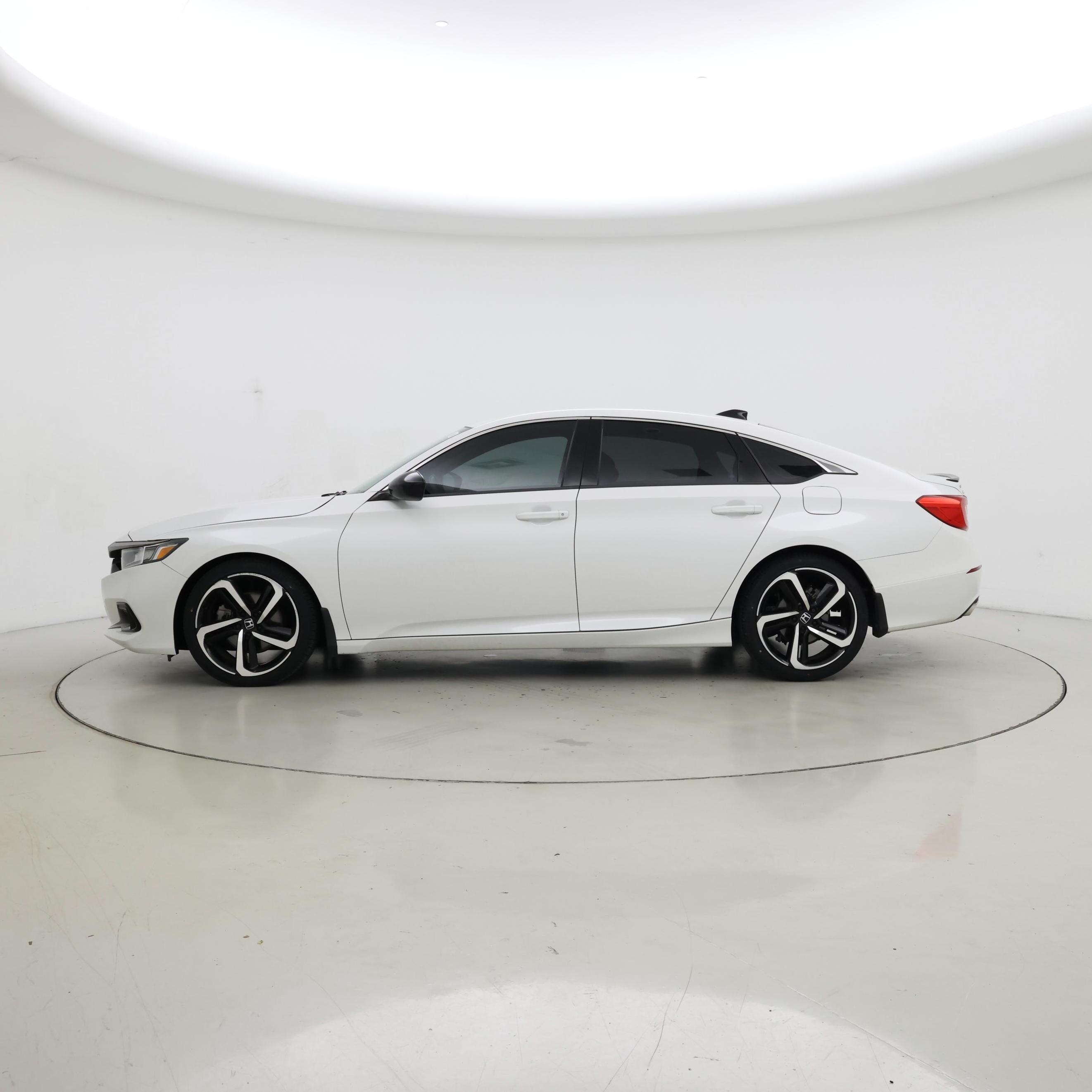 Thumbnail: 2021 Honda Accord - 3