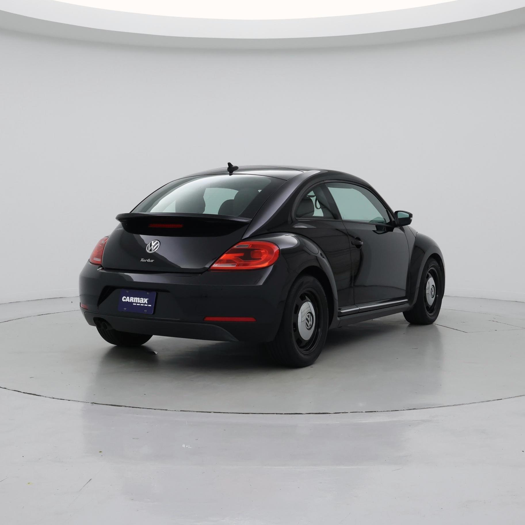 Thumbnail: 2016 Volkswagen Beetle - 8