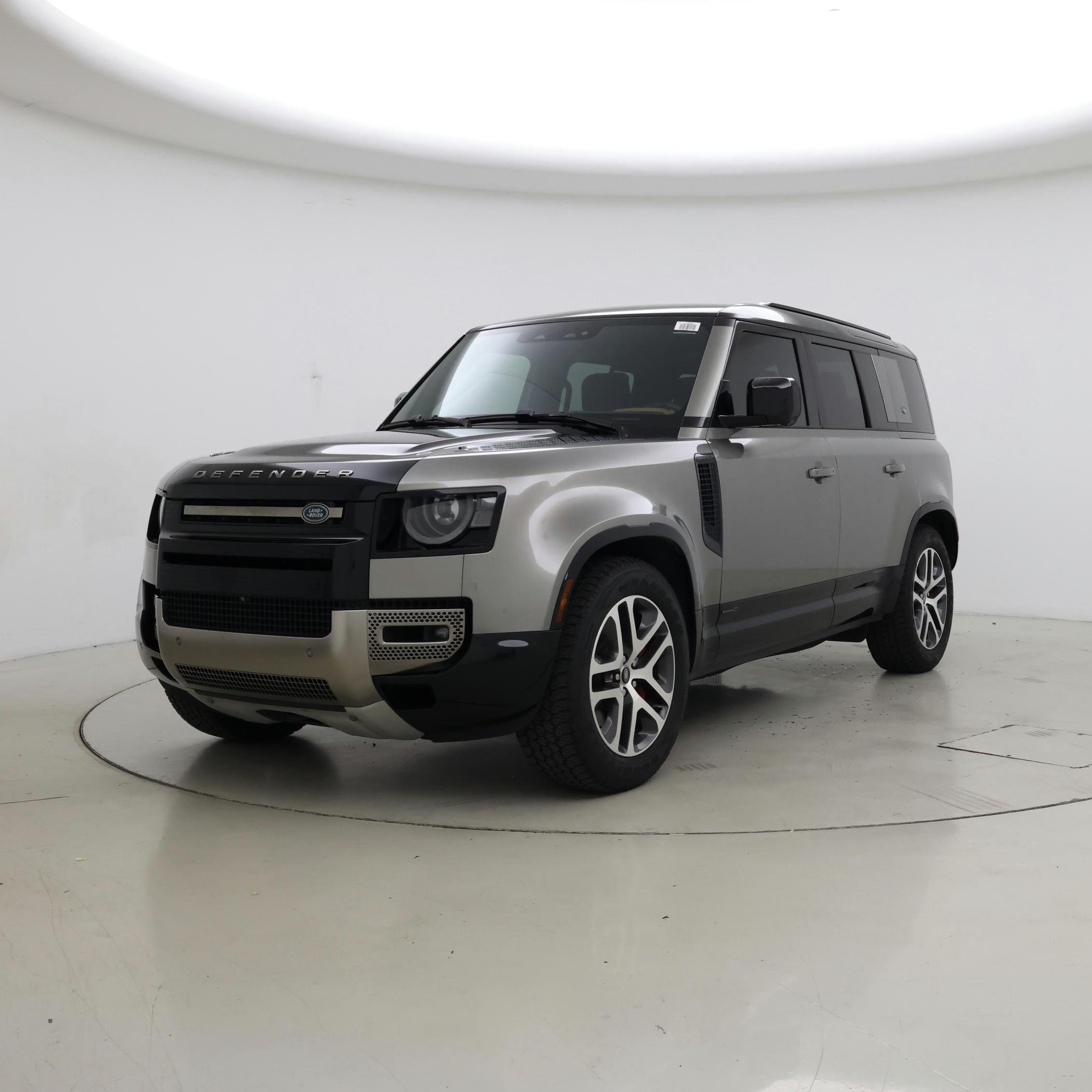 Thumbnail: 2024 Land Rover Defender - 4