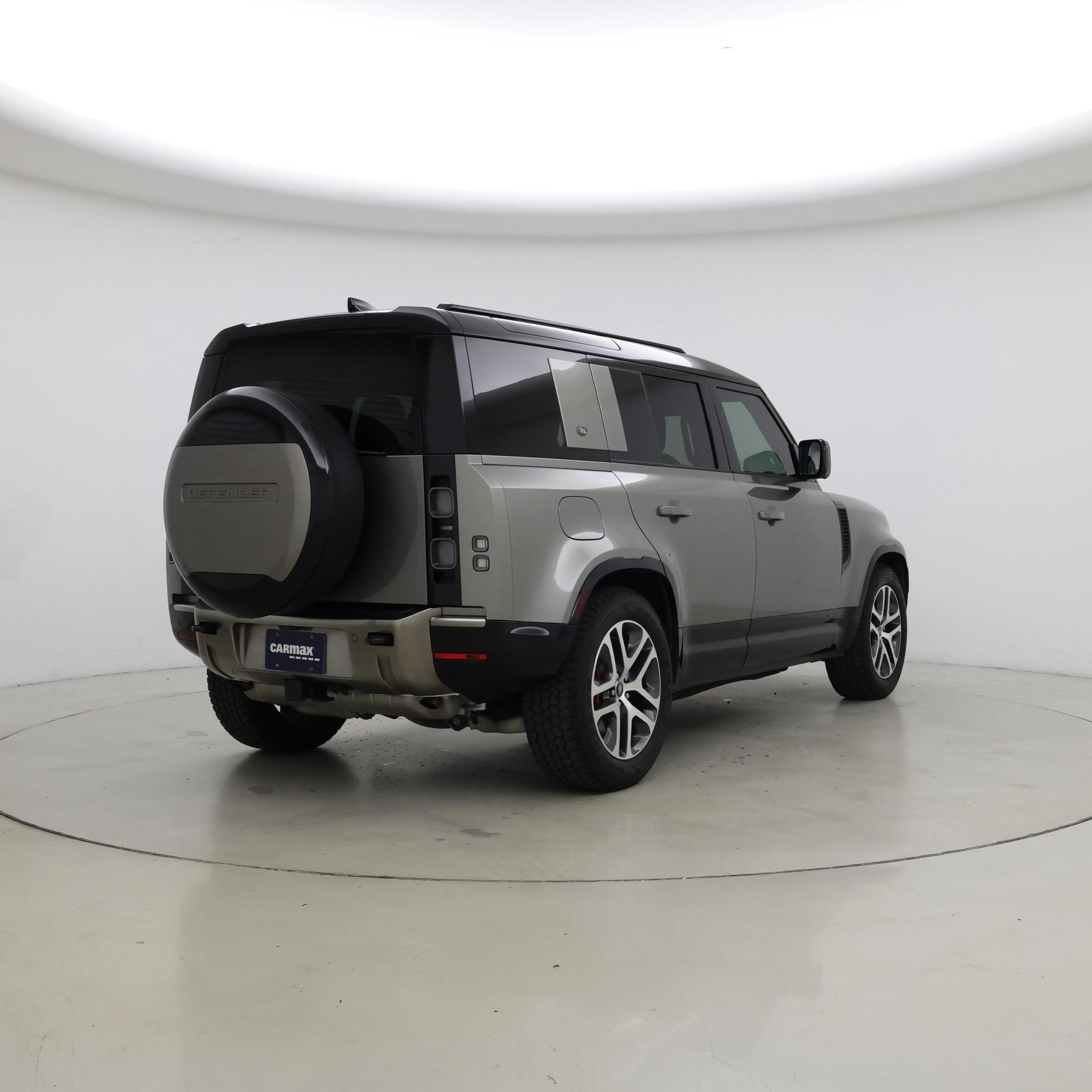 Thumbnail: 2024 Land Rover Defender - 8
