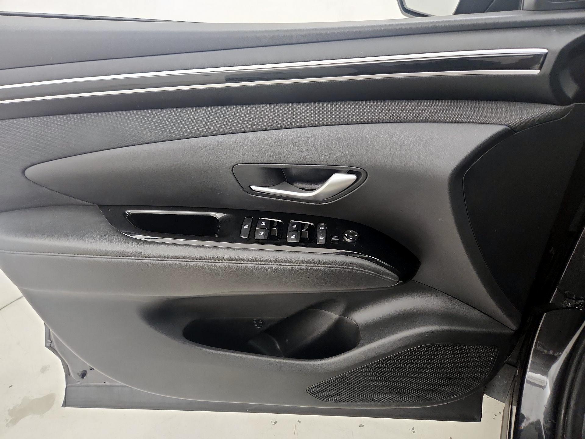 Thumbnail: 2022 Hyundai Tucson - 12