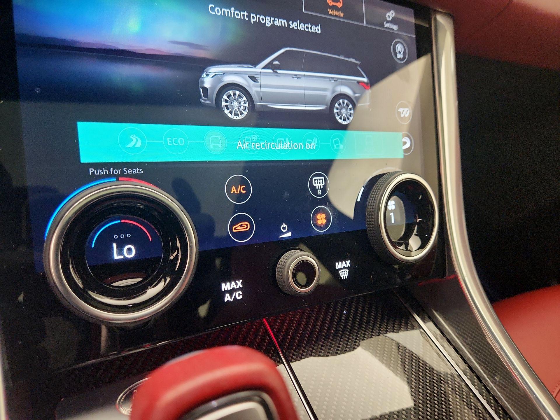 Thumbnail: 2022 Land Rover Range Rover Sport - 17