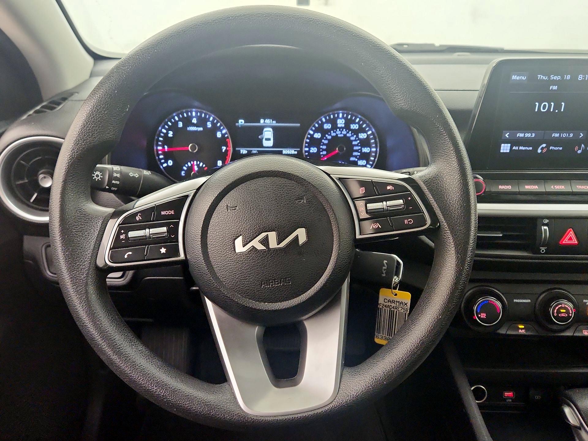 Thumbnail: 2024 Kia Forte - 10