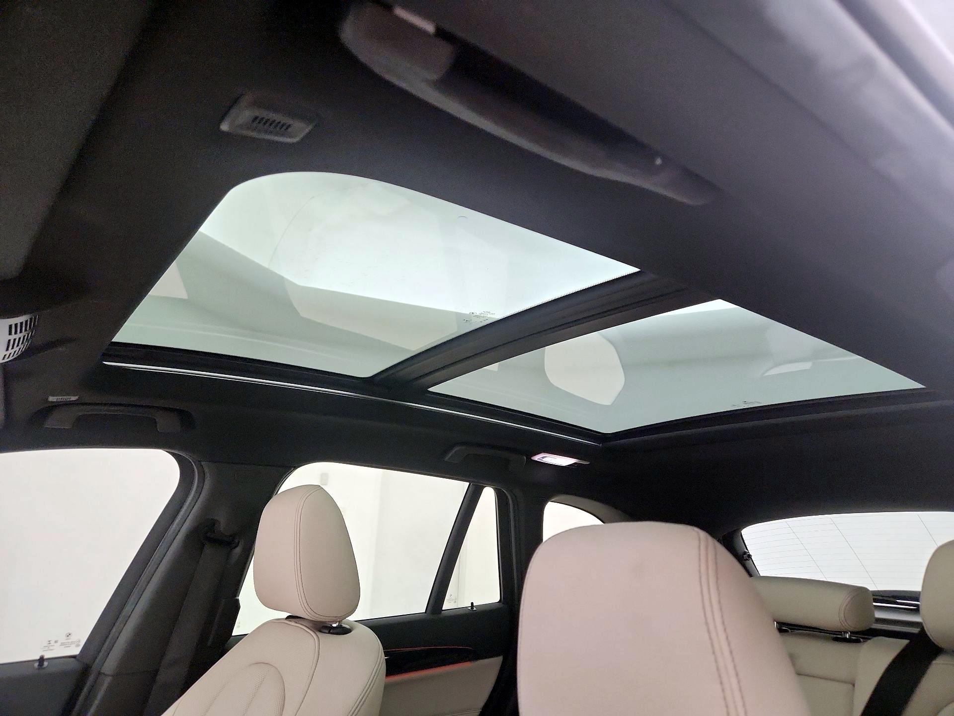 Thumbnail: 2018 BMW X1 - 20
