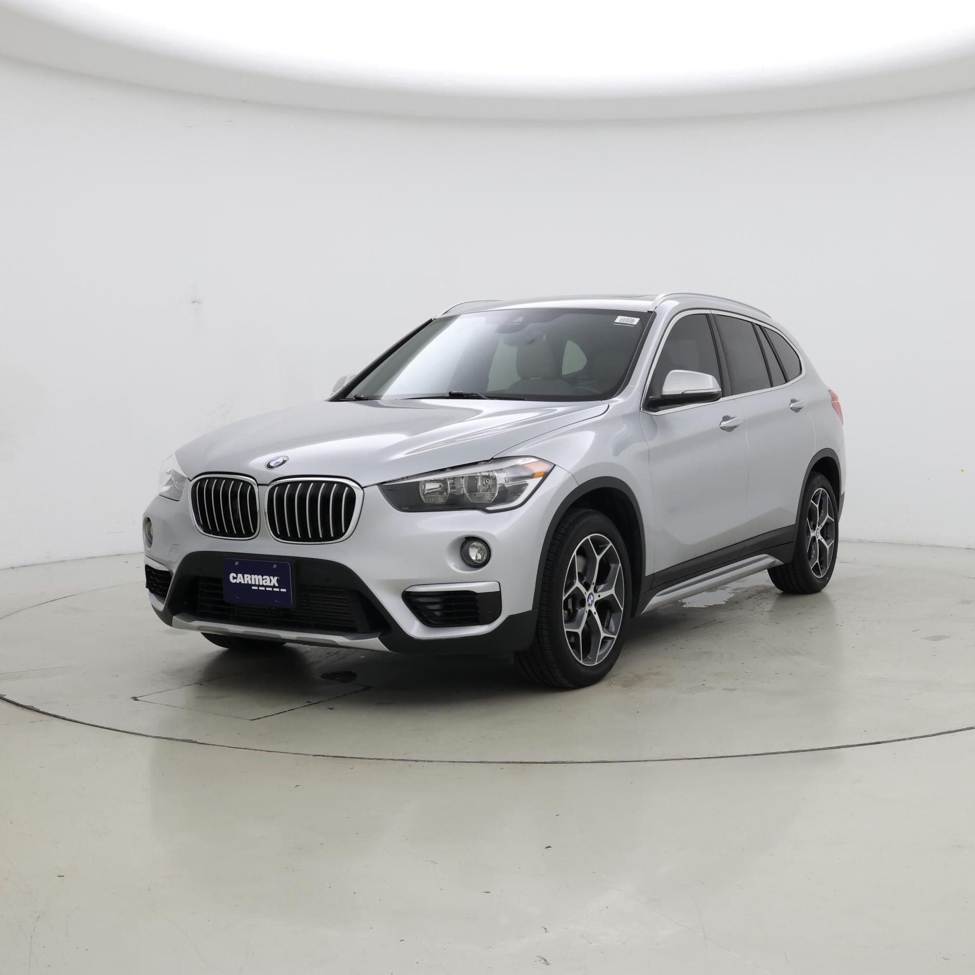Thumbnail: 2018 BMW X1 - 4