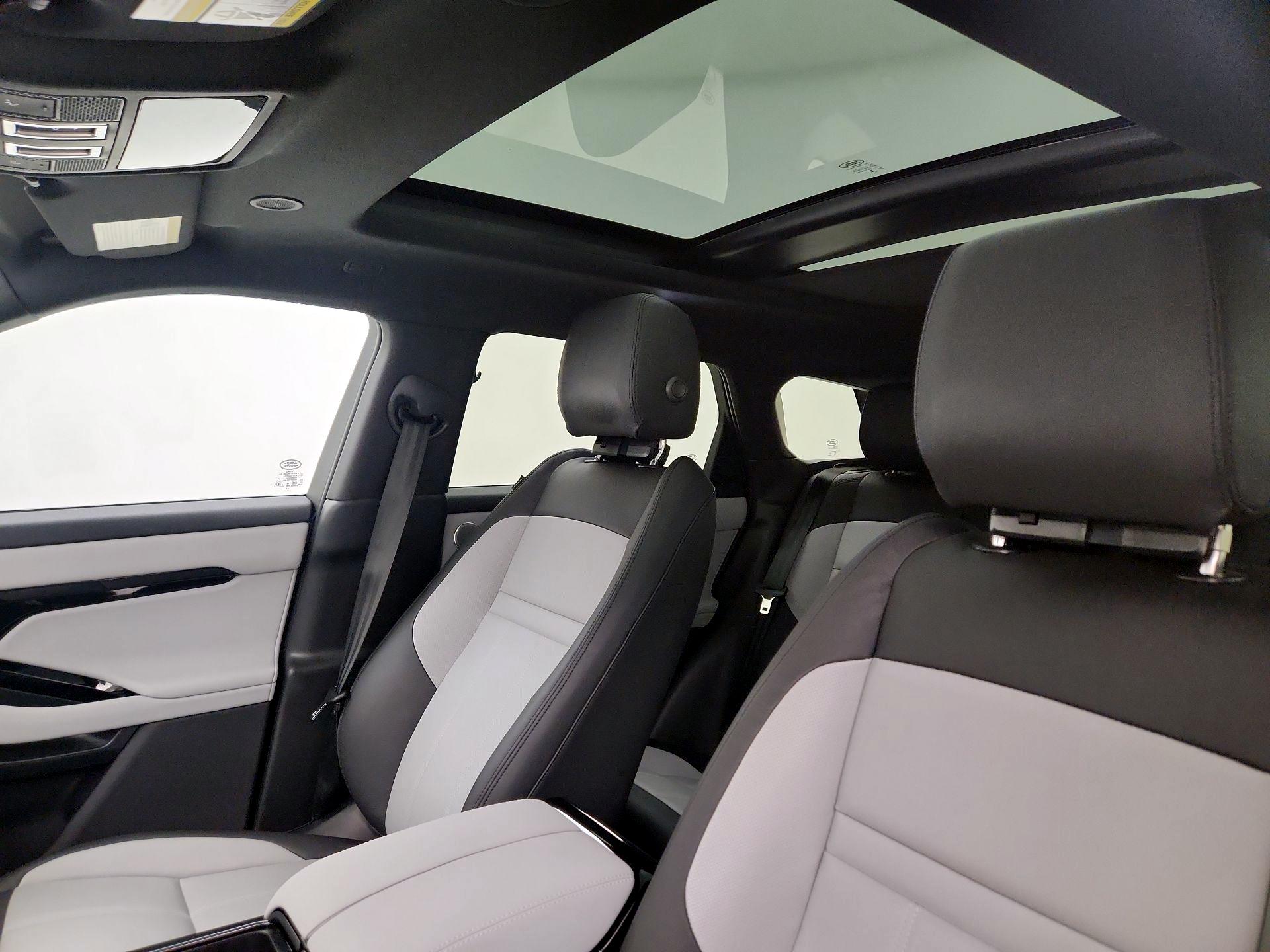 Thumbnail: 2026 Land Rover Range Rover Evoque - 20