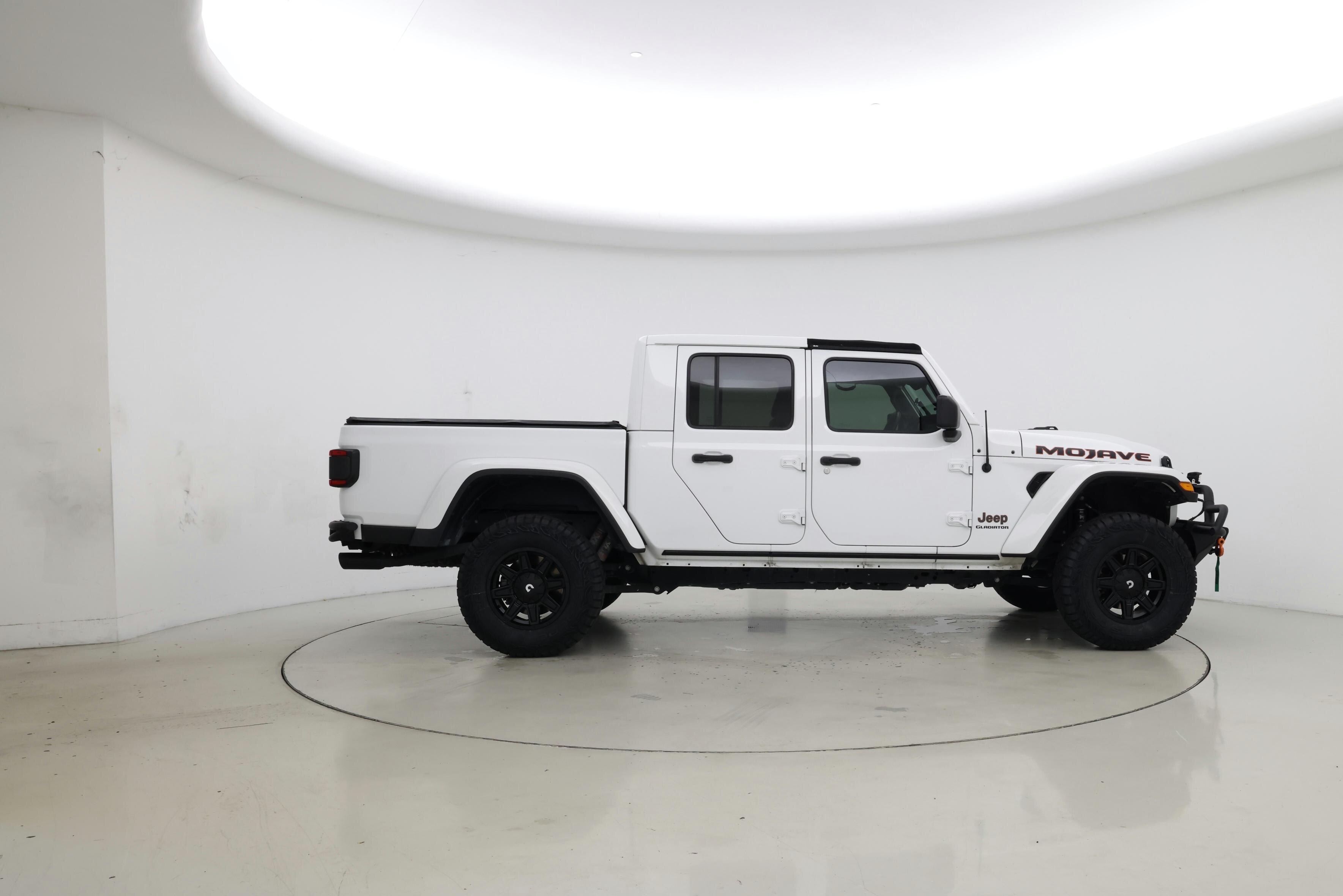 Thumbnail: 2021 Jeep Gladiator - 7