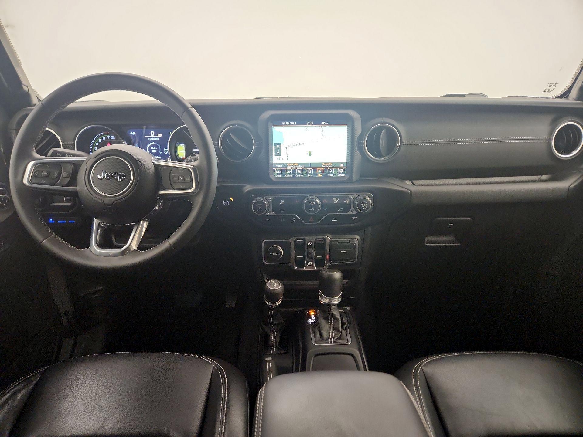 Thumbnail: 2023 Jeep Wrangler - 9