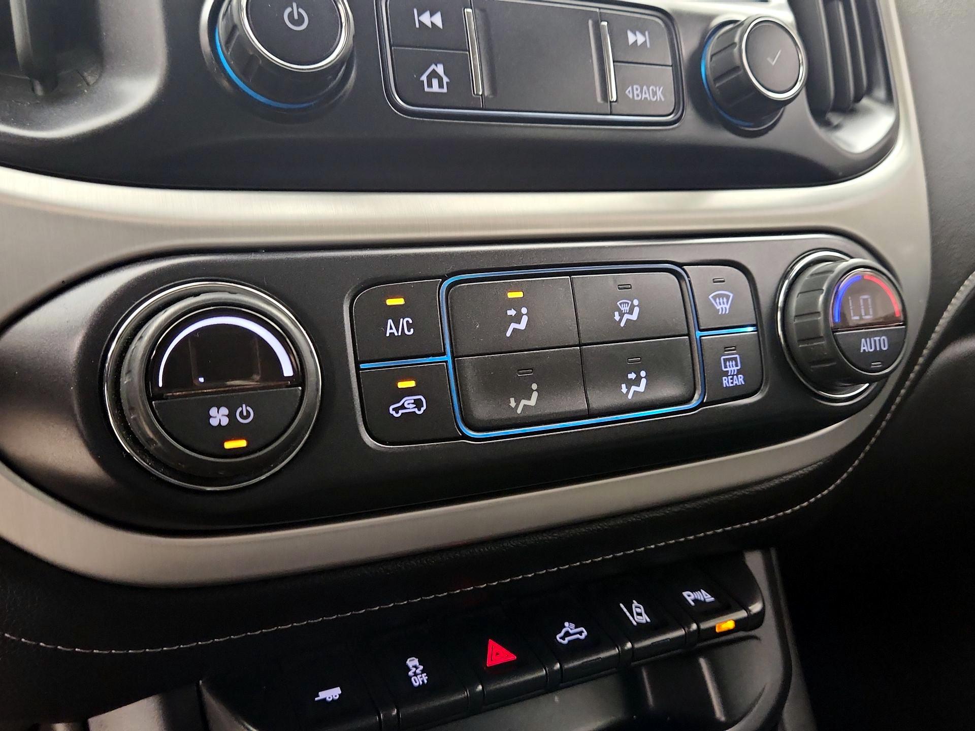 Thumbnail: 2021 GMC Canyon - 16
