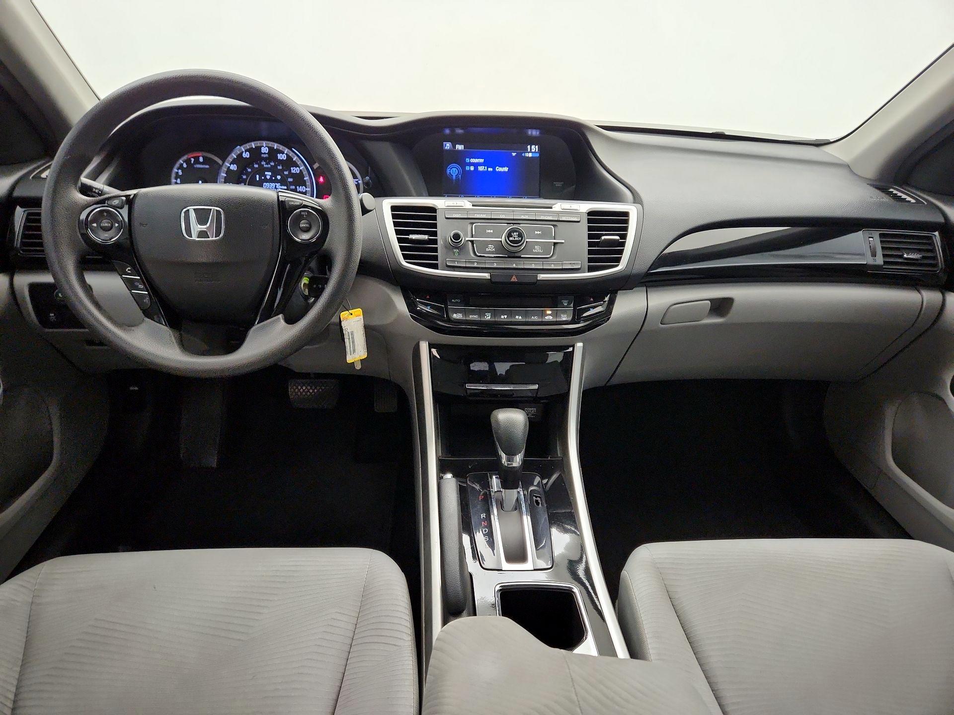 Thumbnail: 2016 Honda Accord - 9