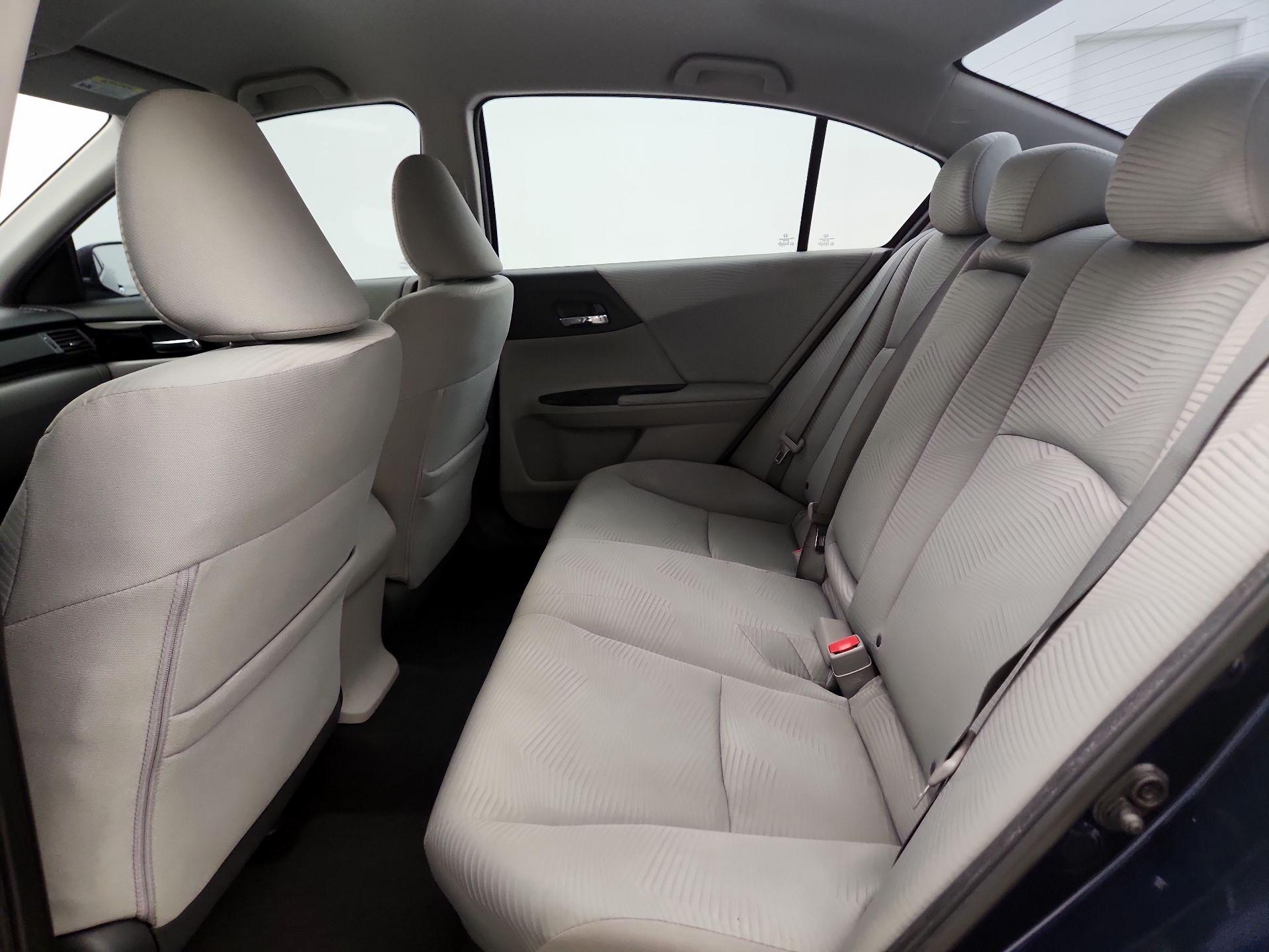 Thumbnail: 2016 Honda Accord - 19