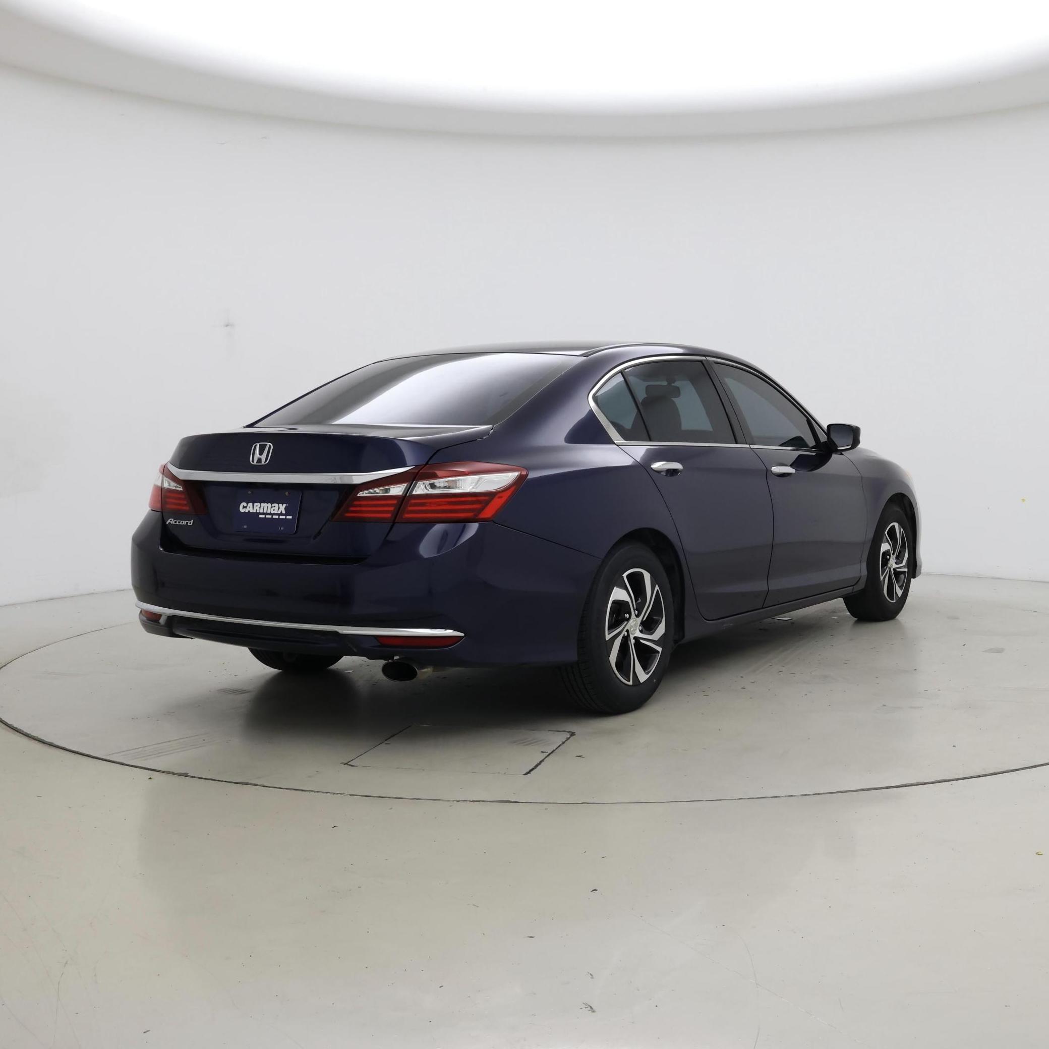 Thumbnail: 2016 Honda Accord - 8