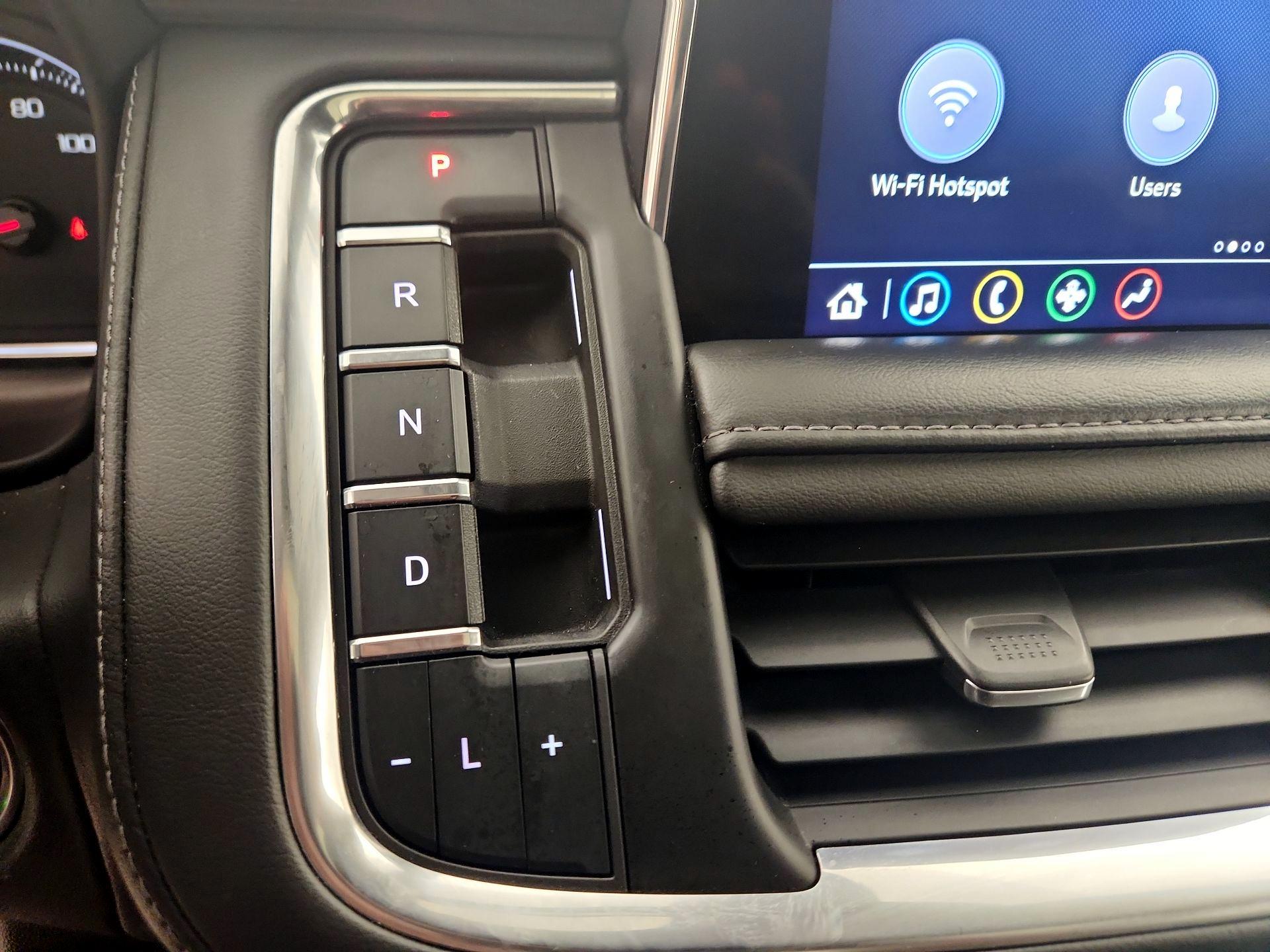 Thumbnail: 2021 Chevrolet Suburban - 17
