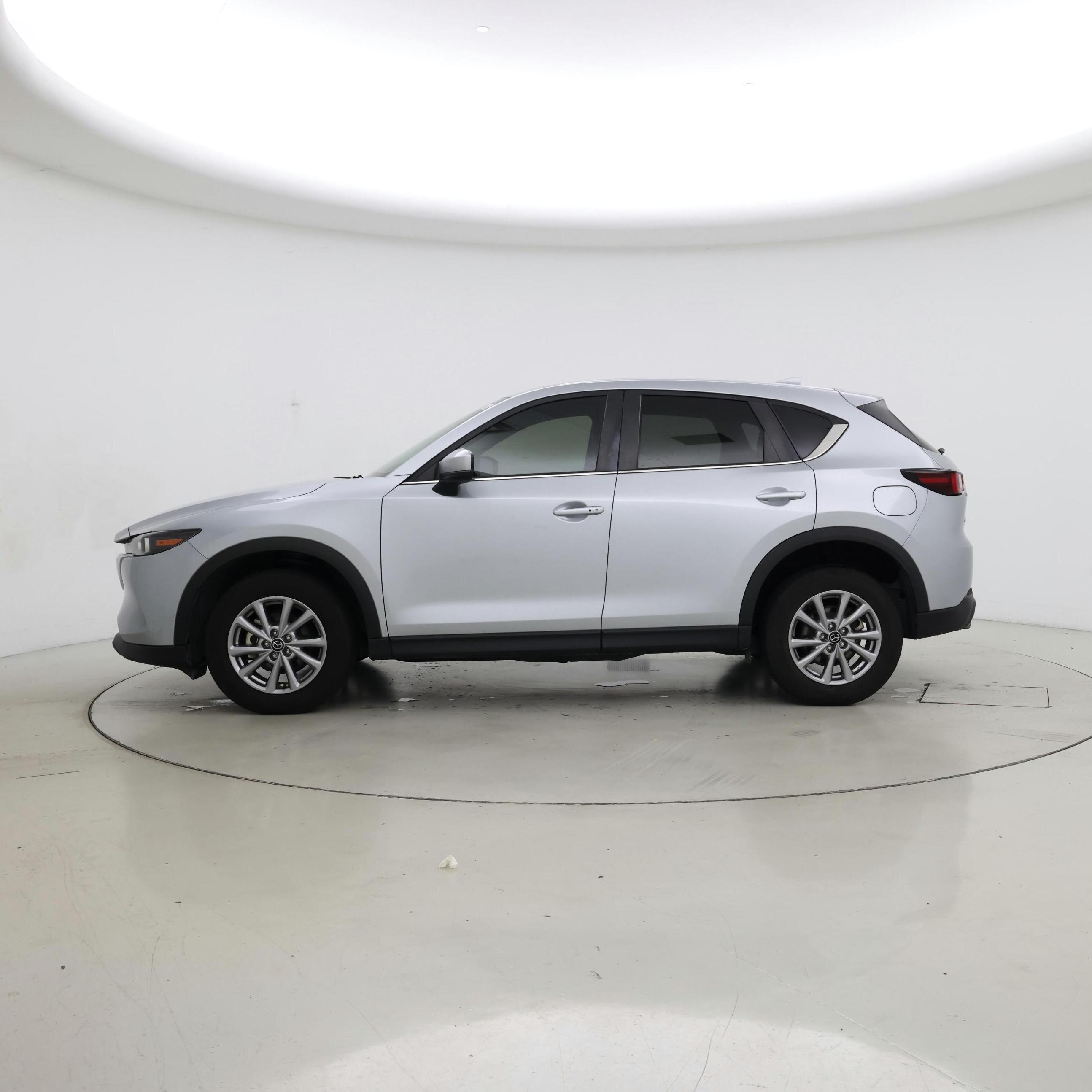 Thumbnail: 2023 Mazda CX-5 - 3