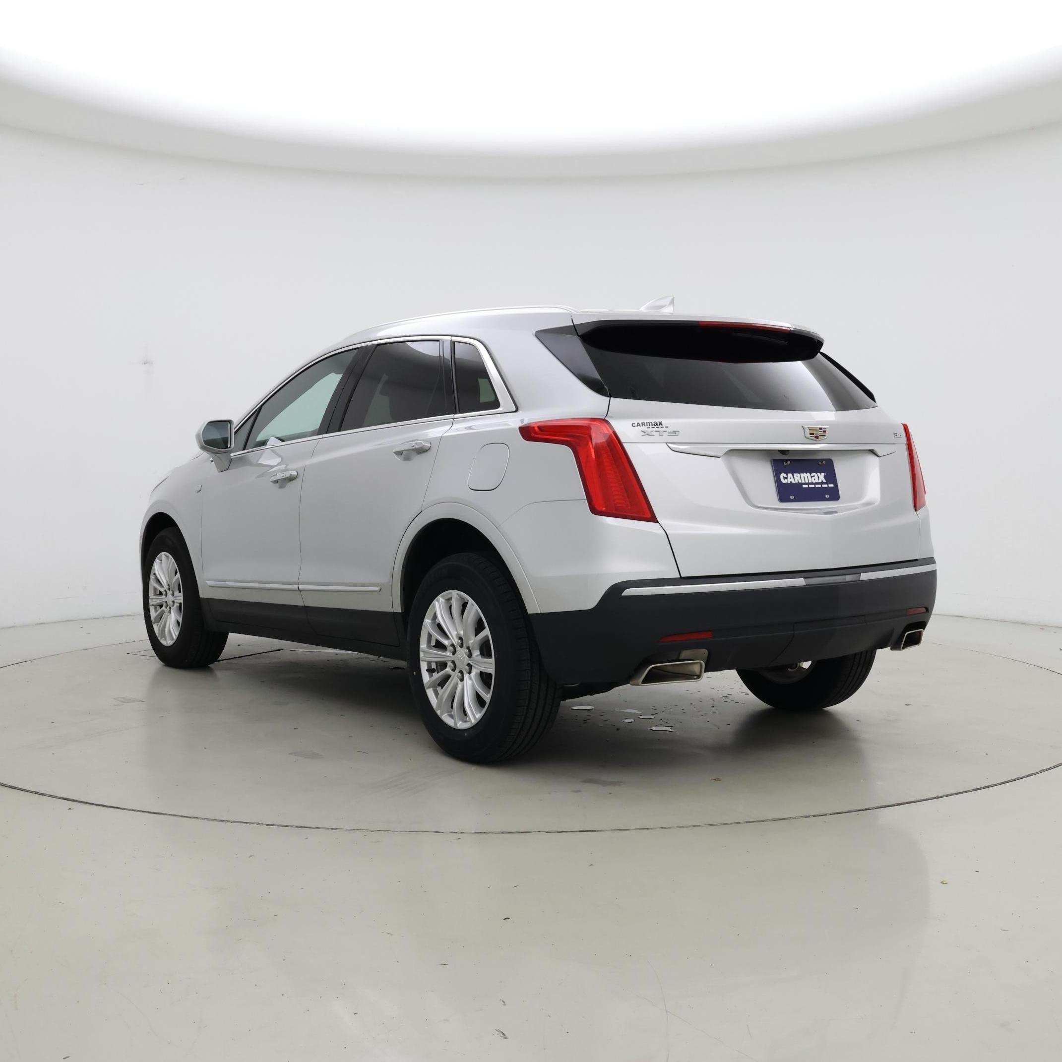 Thumbnail: 2018 Cadillac XT5 - 2