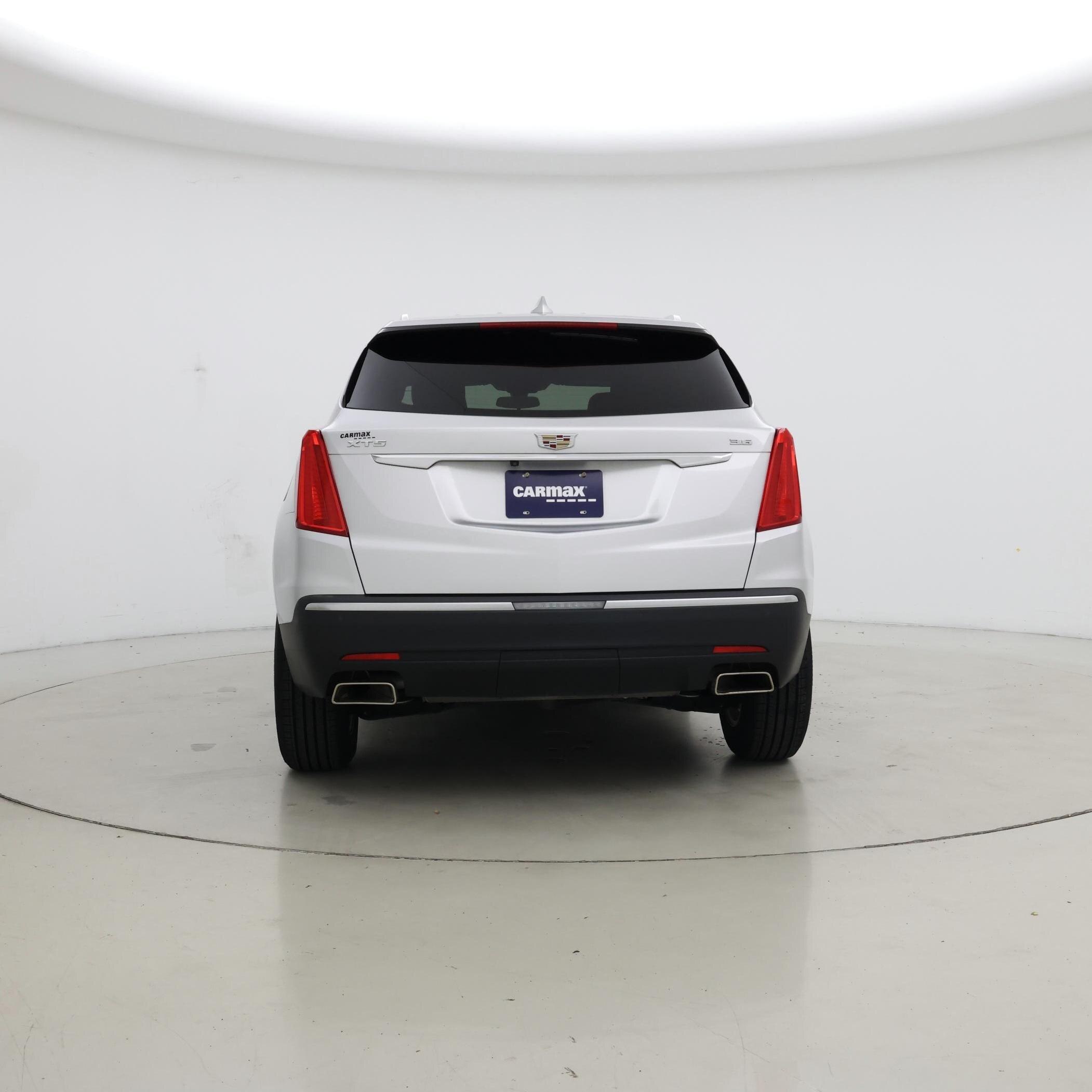 Thumbnail: 2018 Cadillac XT5 - 6