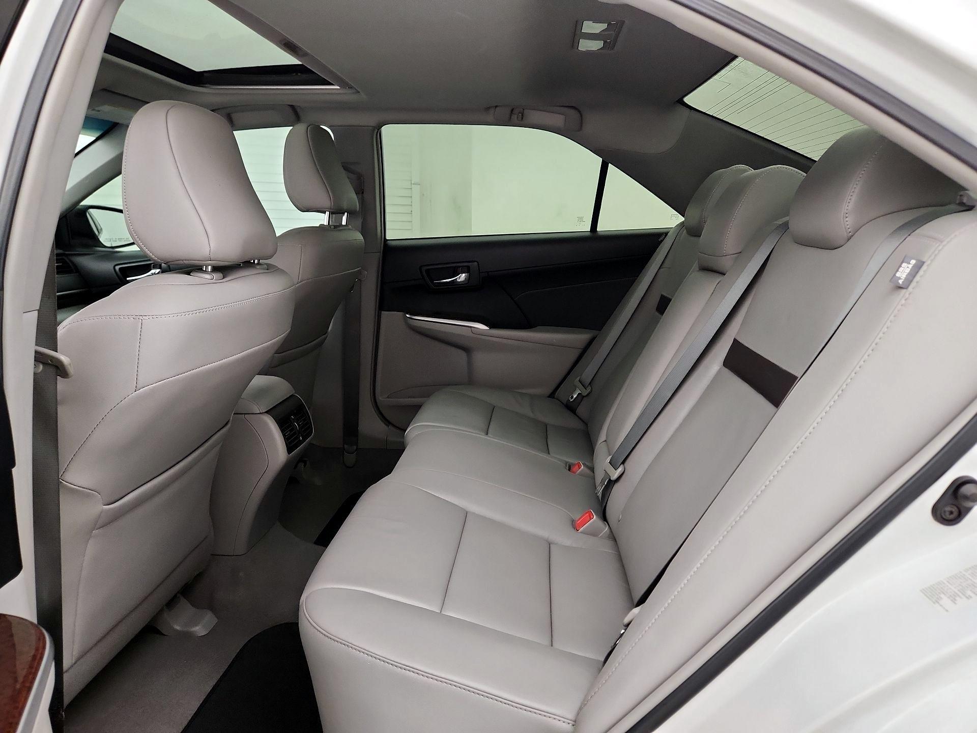 Thumbnail: 2014 Toyota Camry - 19