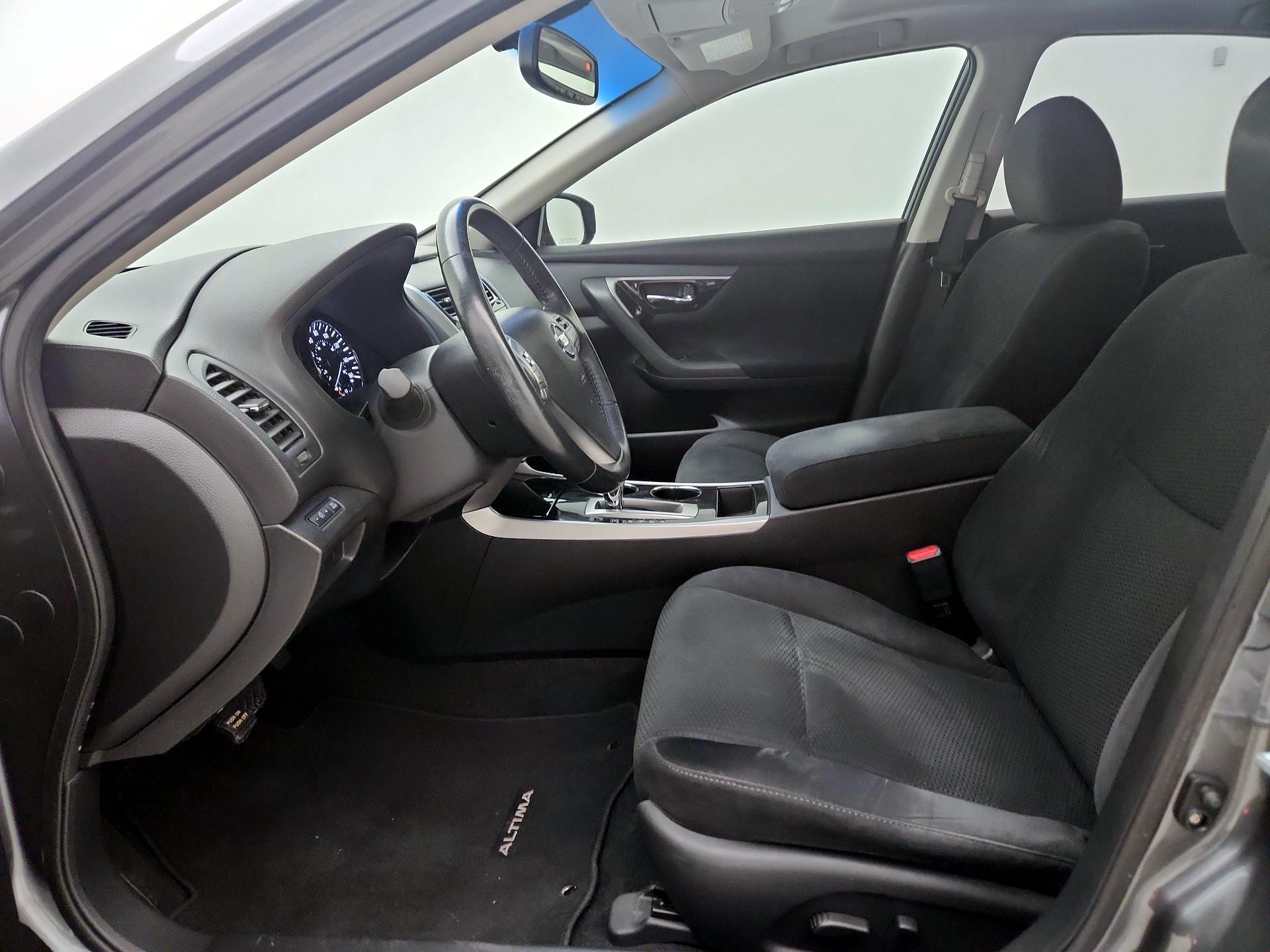 Thumbnail: 2014 Nissan Altima - 11